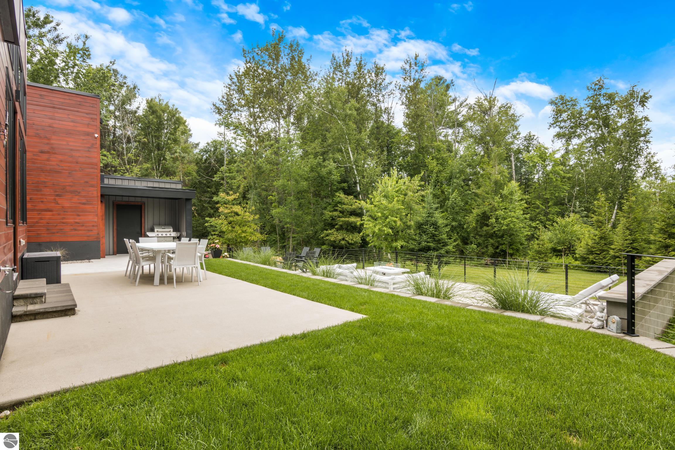 Williamsburg, Michigan, 49690, United States, 3 Bedrooms Bedrooms, ,3 BathroomsBathrooms,Residential,Active,1871591