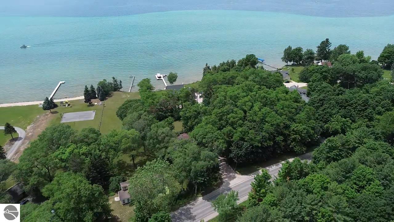 Alden, Michigan, 49612, United States, 4 Bedrooms Bedrooms, ,4 BathroomsBathrooms,Residential,Active,1876862