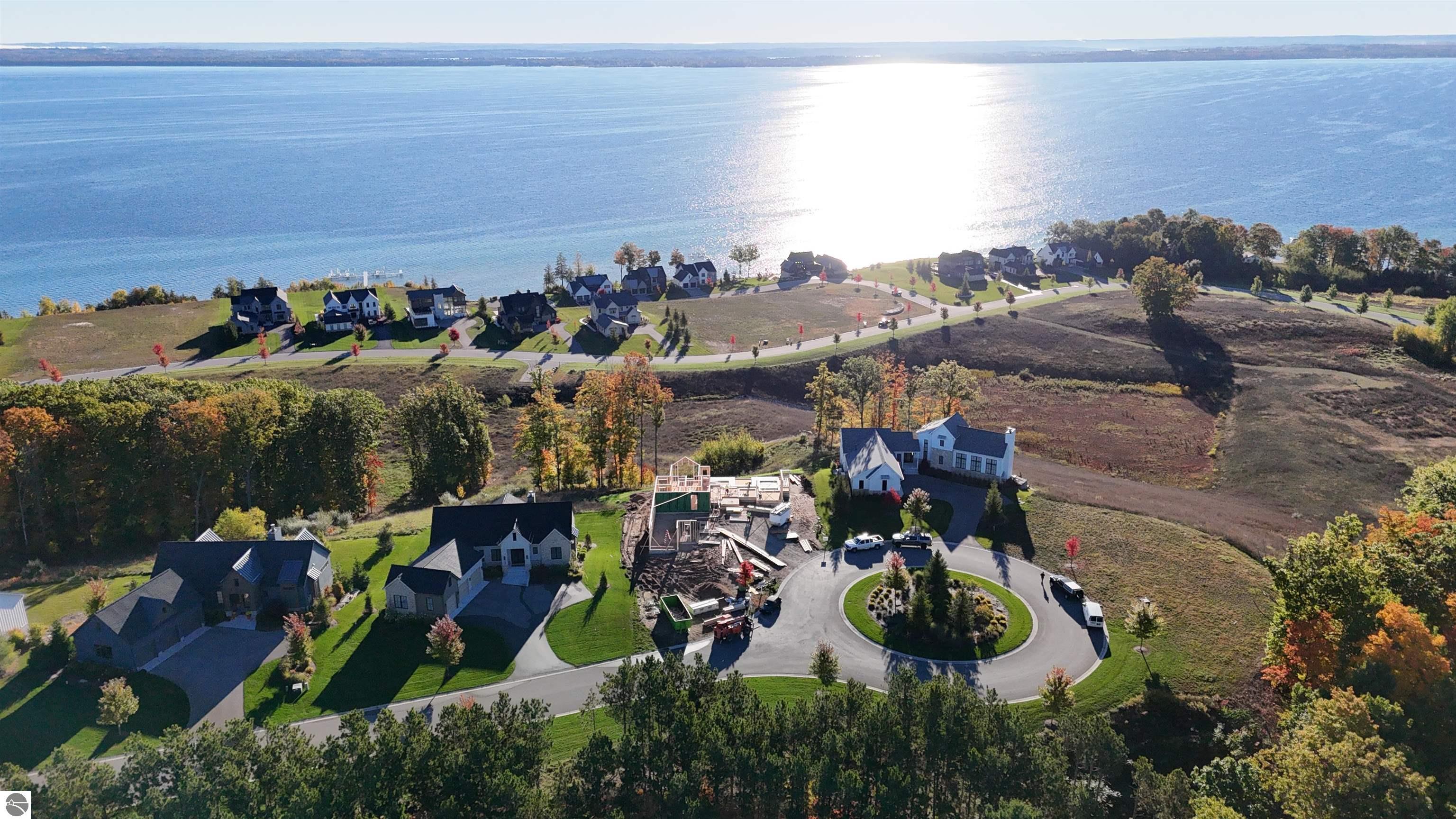 Traverse City, Michigan, 49686, United States, 4 Bedrooms Bedrooms, ,4 BathroomsBathrooms,Residential,Active,1965833