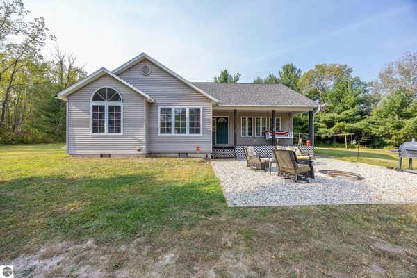 22192 7 MILE RD, REED CITY, MI 49677 - Image 1