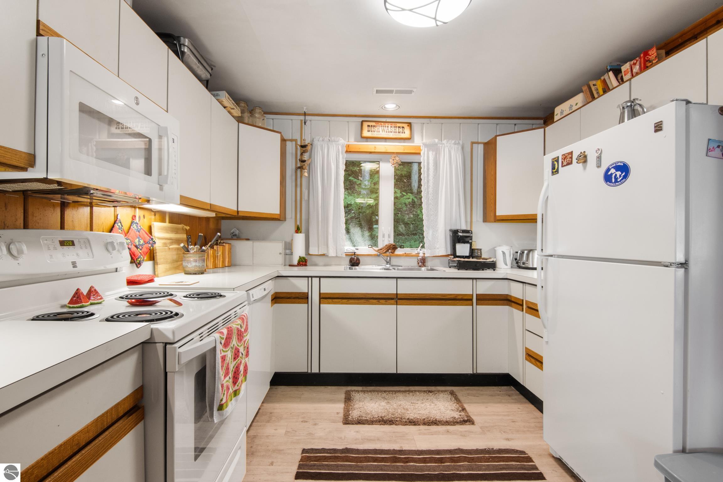 Kewadin, Michigan, 49648, United States, 4 Bedrooms Bedrooms, ,2 BathroomsBathrooms,Residential,Active,1904686