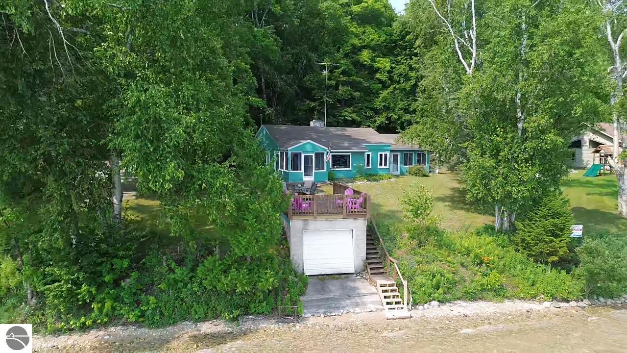 Kewadin, Michigan, 49648, United States, 4 Bedrooms Bedrooms, ,2 BathroomsBathrooms,Residential,Active,1904686