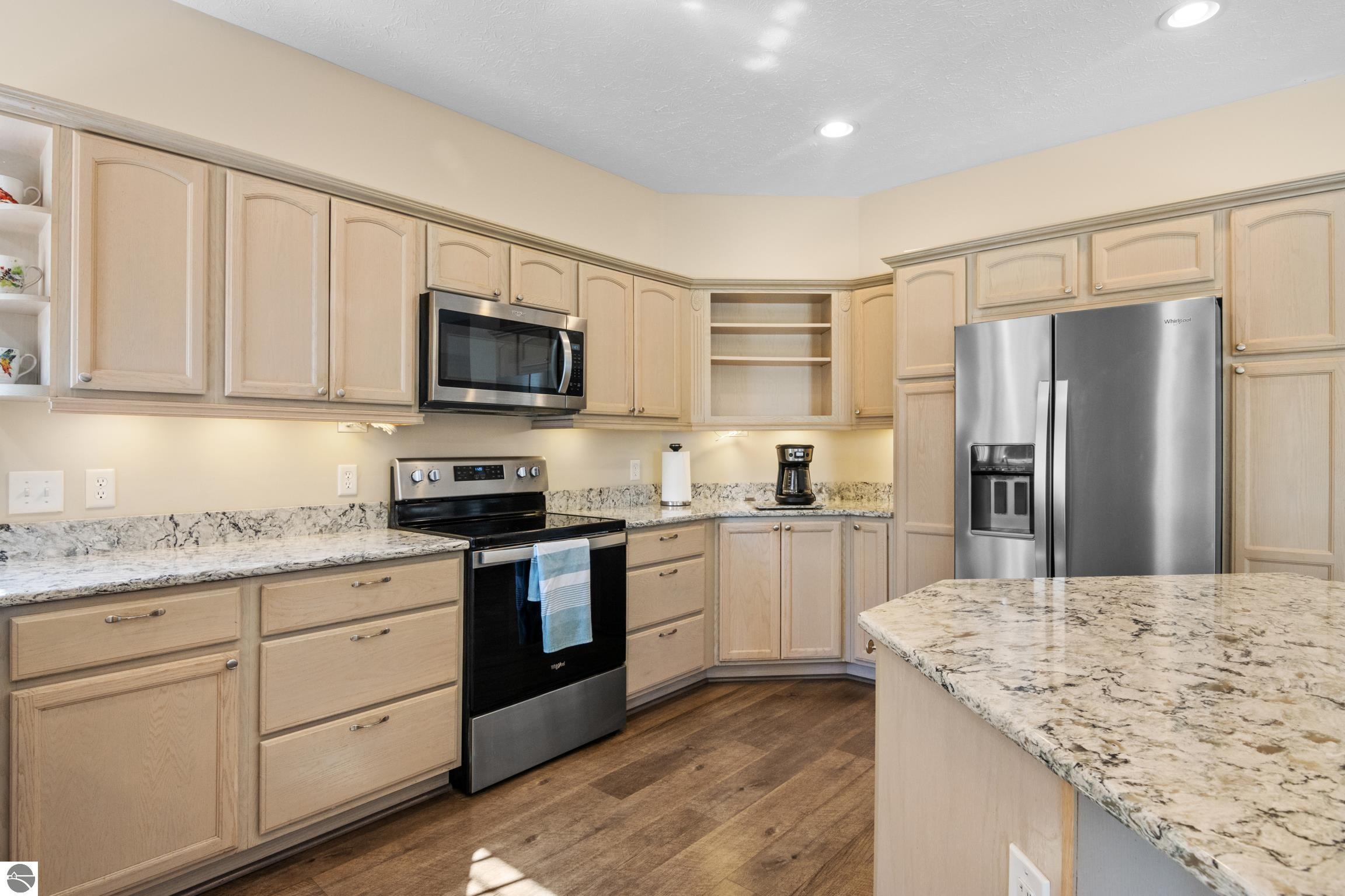 Williamsburg, Michigan, 49690, United States, 3 Bedrooms Bedrooms, ,3 BathroomsBathrooms,Residential,Active,1945241