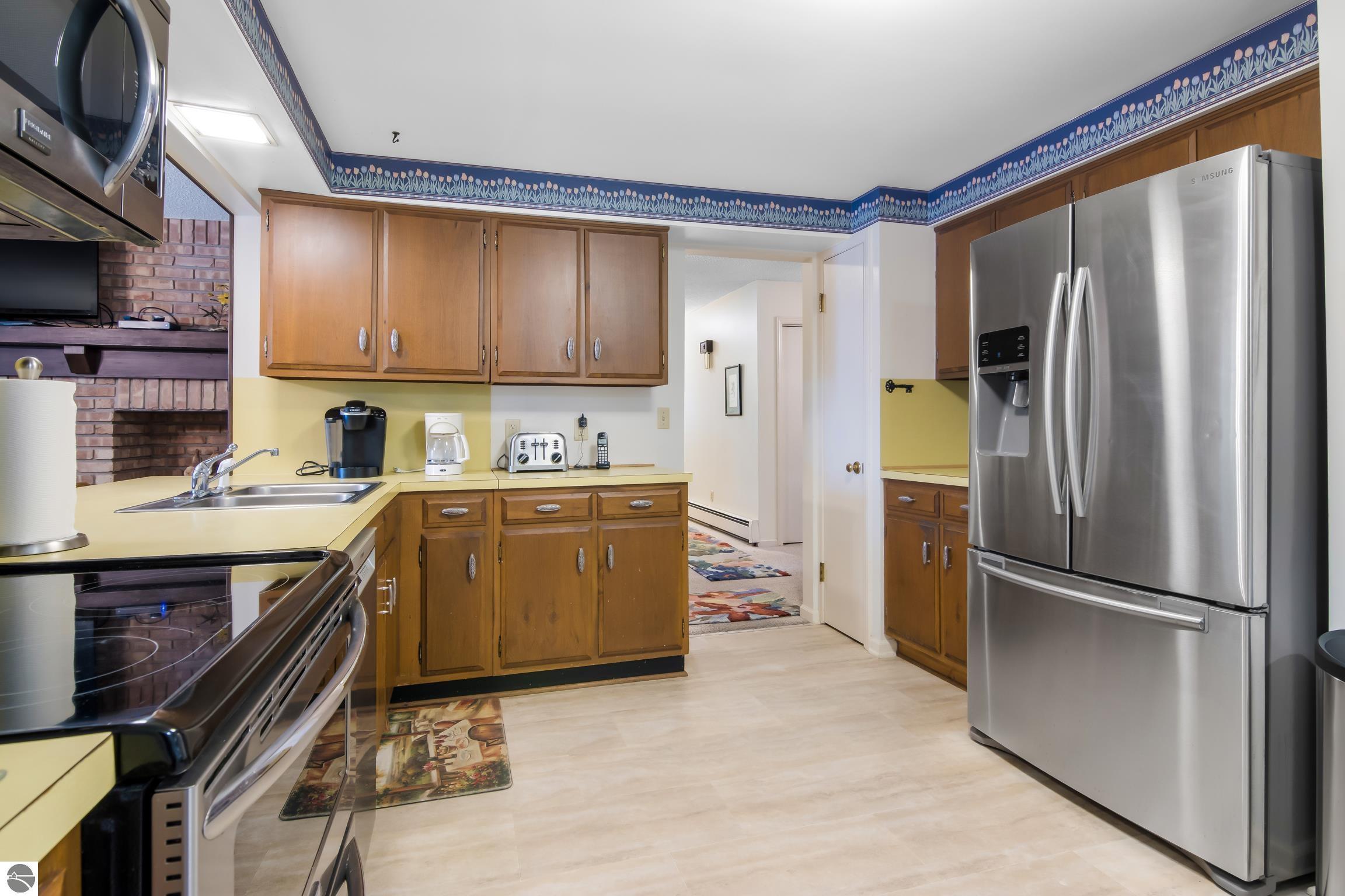 Bellaire, Michigan, 49615, United States, 7 Bedrooms Bedrooms, ,5 BathroomsBathrooms,Residential,Active,1920264