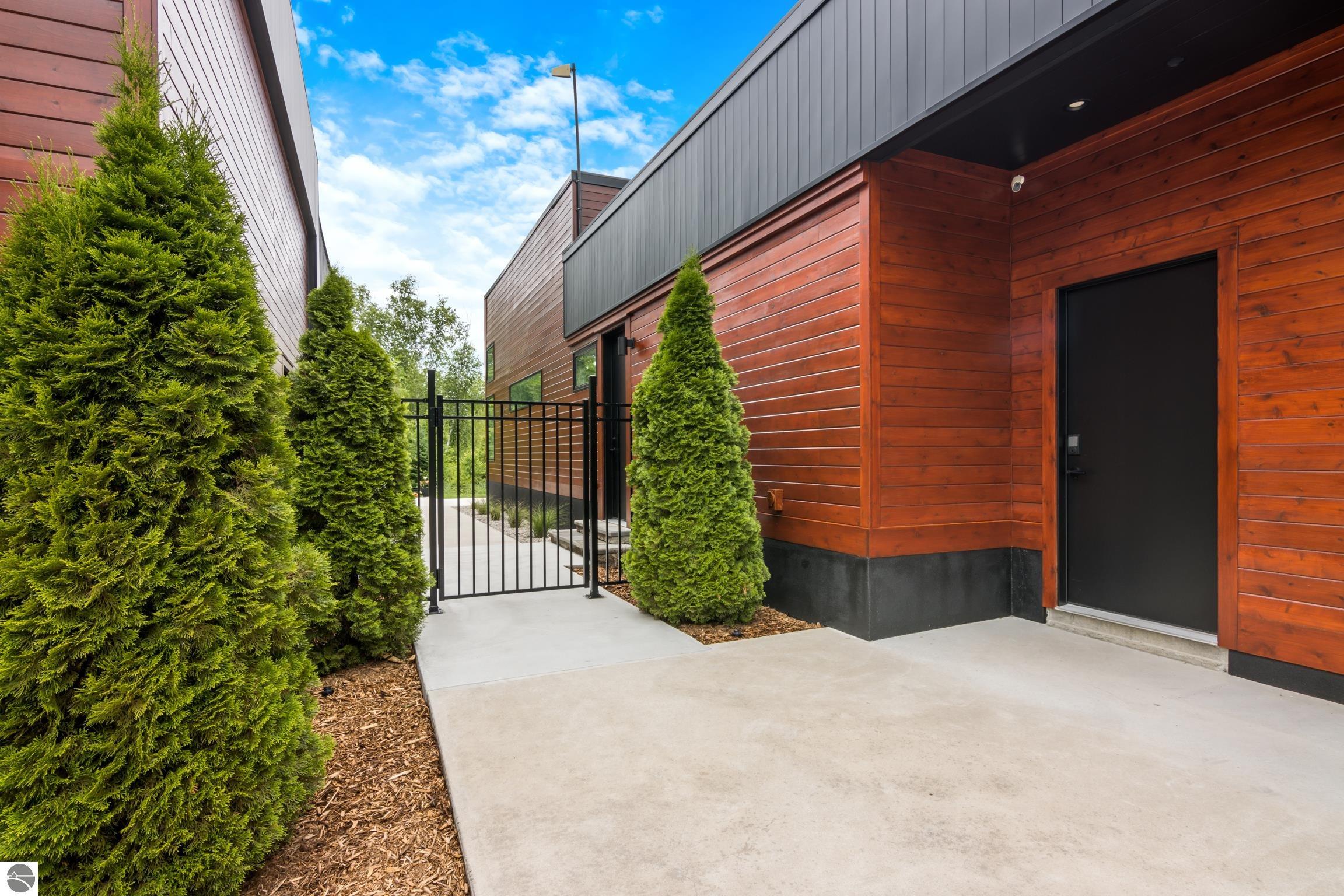 Williamsburg, Michigan, 49690, United States, 3 Bedrooms Bedrooms, ,3 BathroomsBathrooms,Residential,Active,1871591