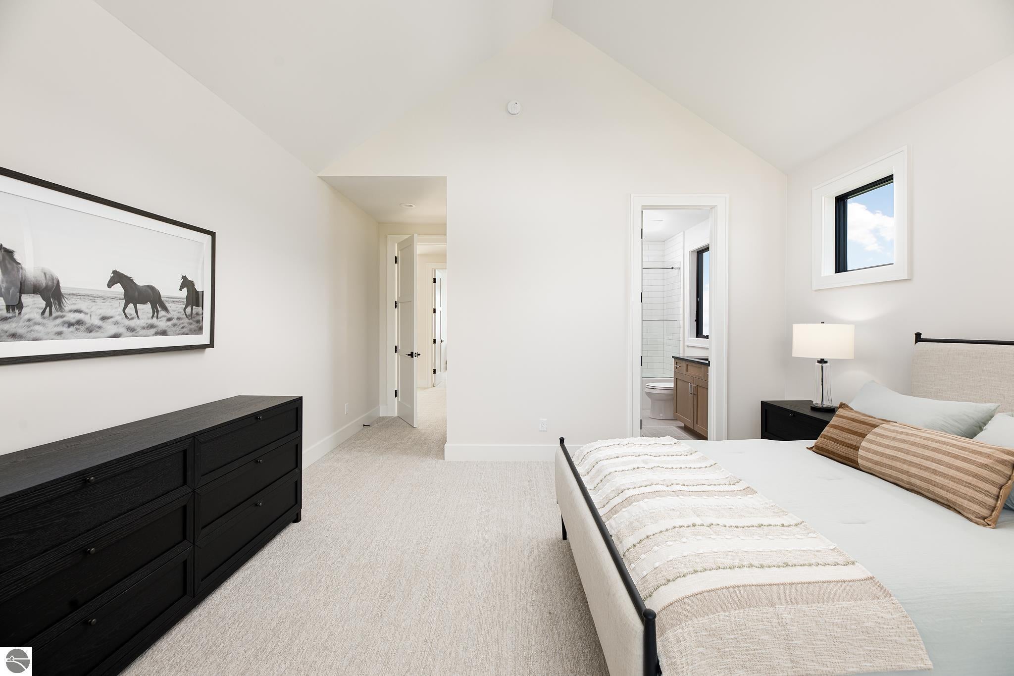 Traverse City, Michigan, 49686, United States, 4 Bedrooms Bedrooms, ,5 BathroomsBathrooms,Residential,Active,1905364