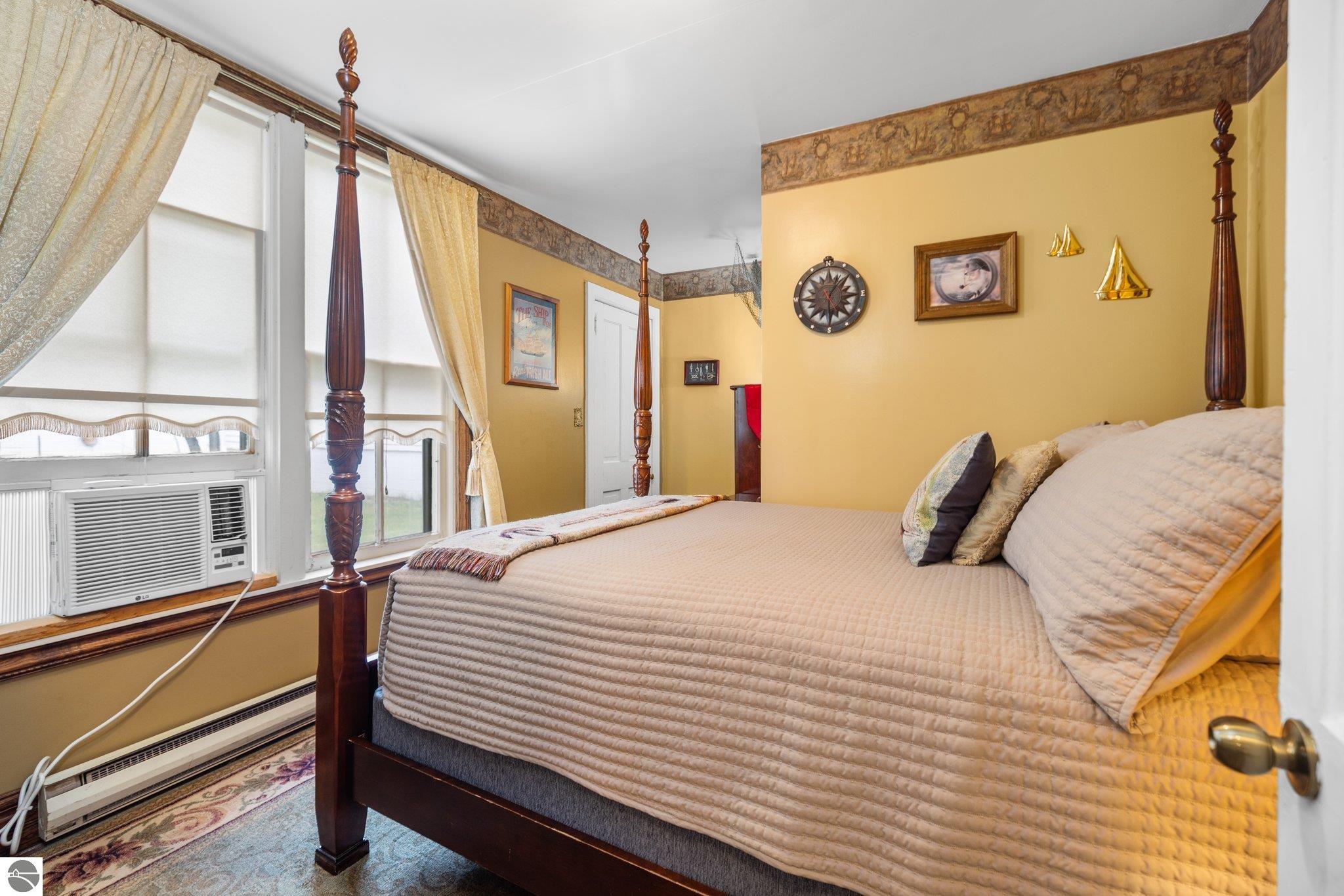 Traverse City, Michigan, 49686, United States, 11 Bedrooms Bedrooms, ,12 BathroomsBathrooms,Residential,Active,1871584