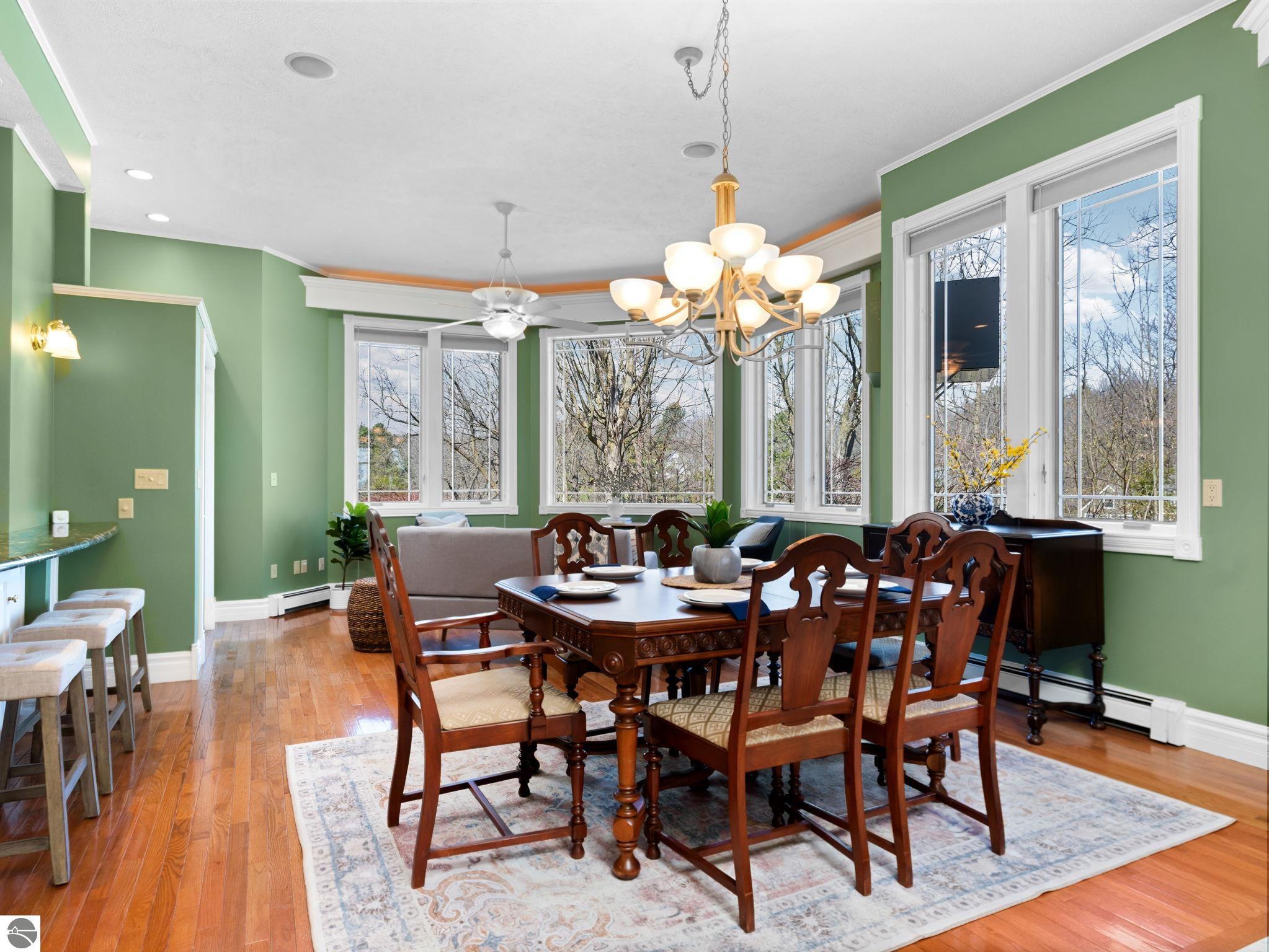 Traverse City, Michigan, 49684, United States, 5 Bedrooms Bedrooms, ,4 BathroomsBathrooms,Residential,Active,2043274