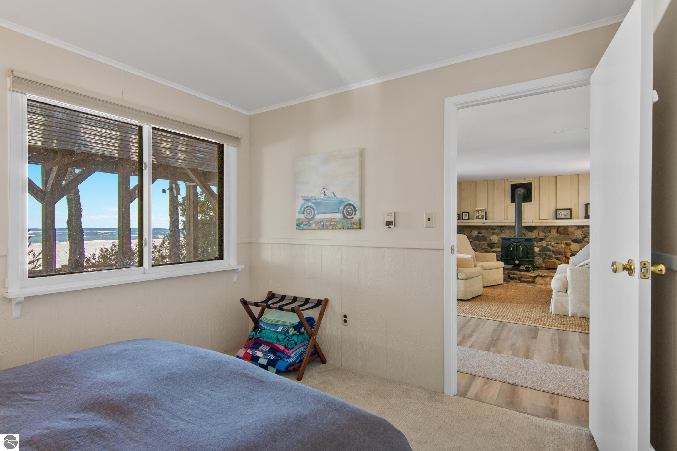 Kewadin, Michigan, 49648, United States, 5 Bedrooms Bedrooms, ,2 BathroomsBathrooms,Residential,Active,2009166