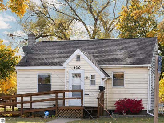 120 AYER ST, CADILLAC, MI 49601 - Image 1