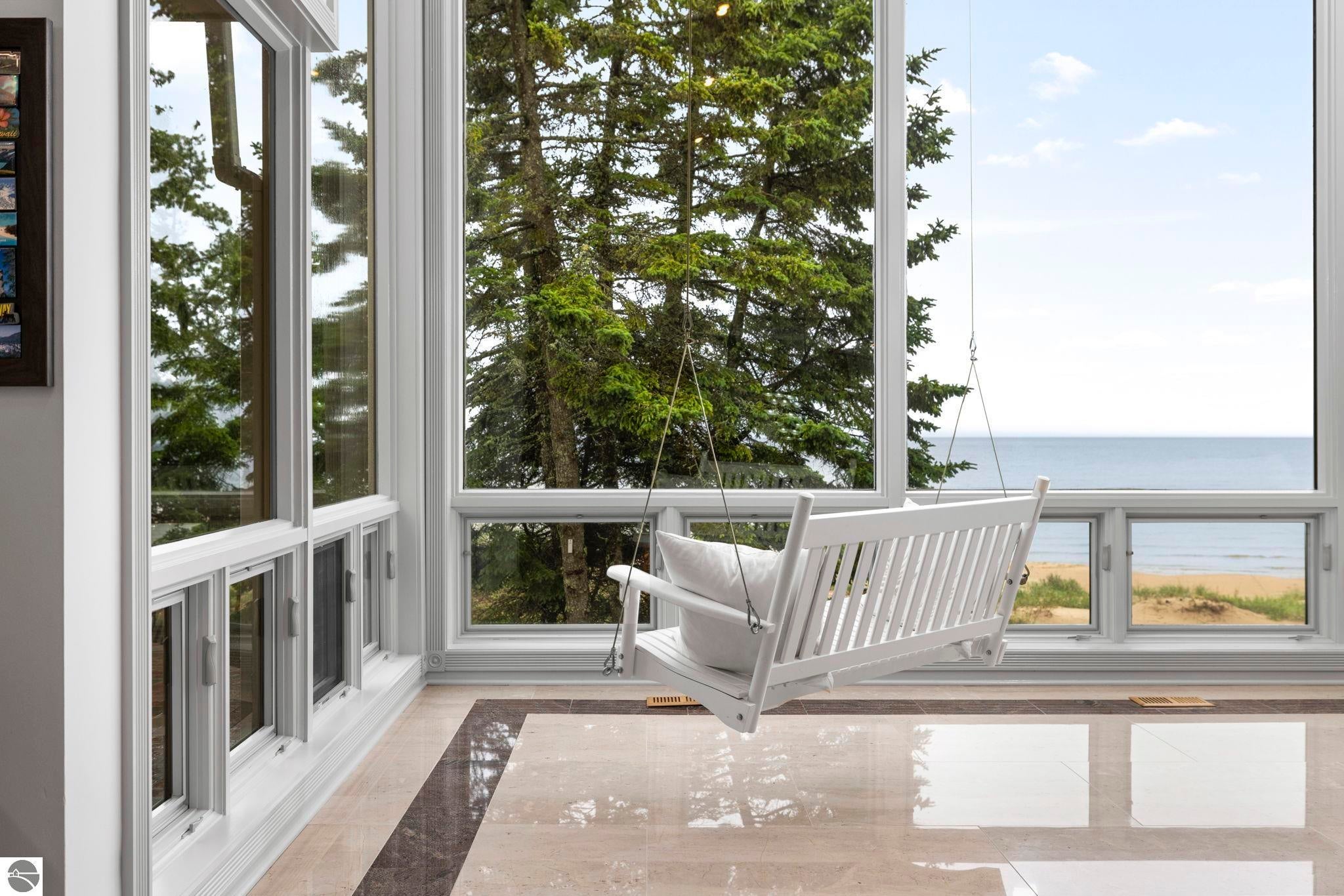 Manistique, Michigan, 49854, United States, 5 Bedrooms Bedrooms, ,5 BathroomsBathrooms,Residential,Active,1778718