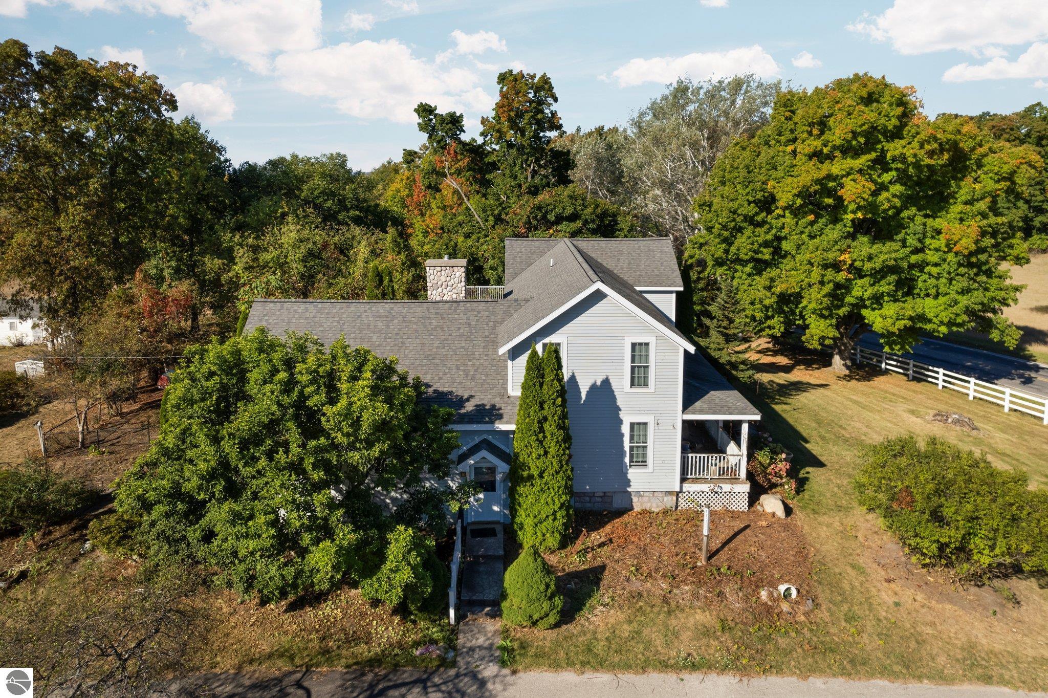 Traverse City, Michigan, 49686, United States, 4 Bedrooms Bedrooms, ,2 BathroomsBathrooms,Residential,Active,1934796