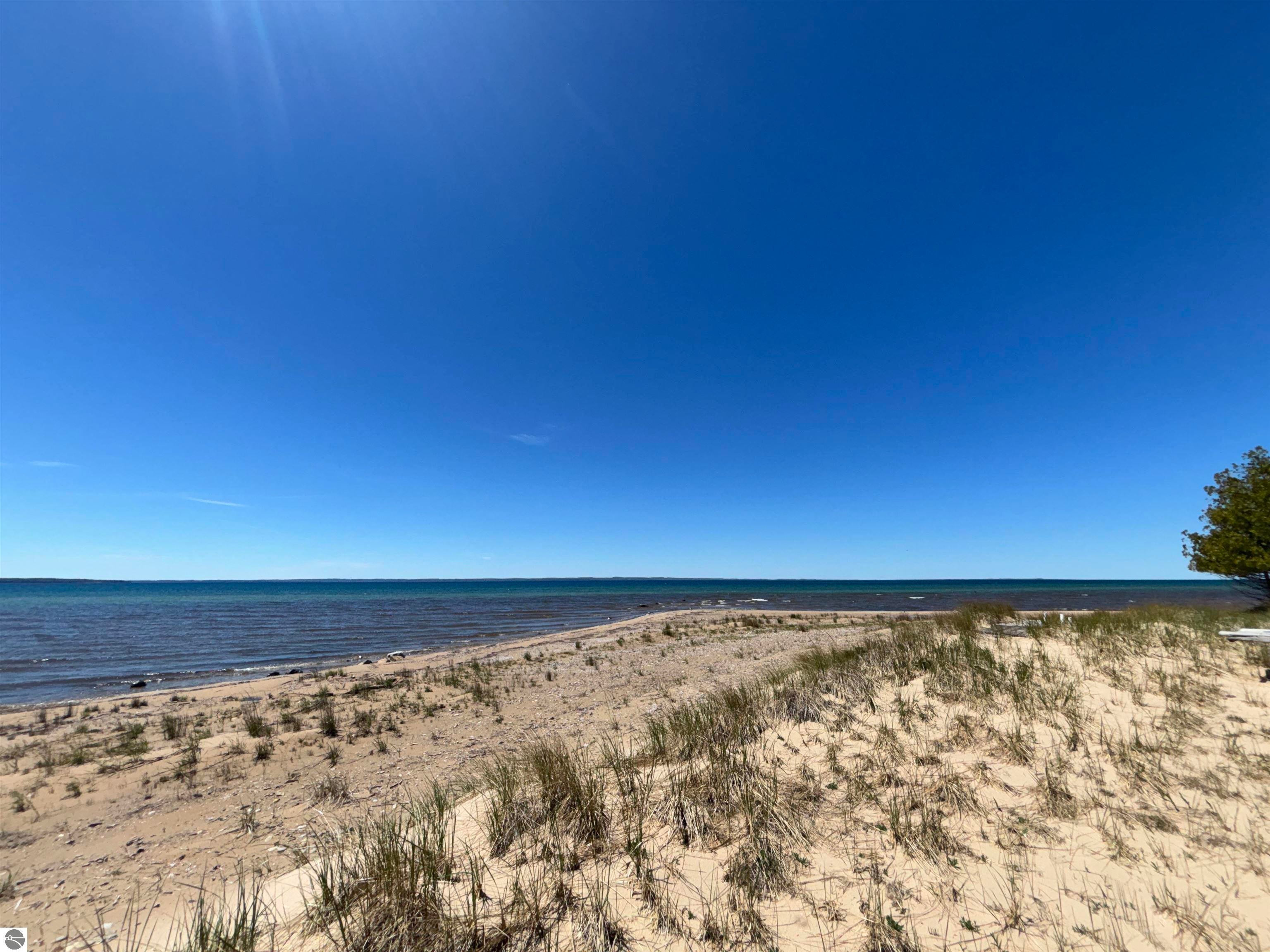 Kewadin, Michigan, 49648, United States, 5 Bedrooms Bedrooms, ,6 BathroomsBathrooms,Residential,Active,2032911