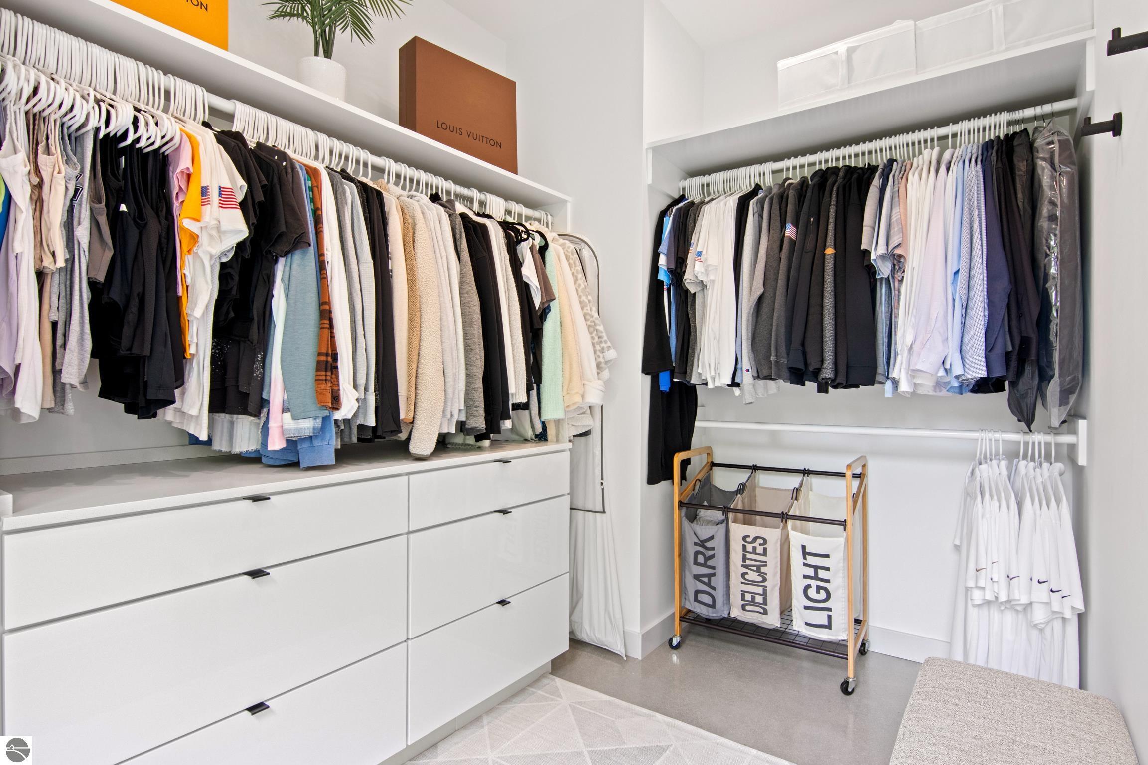 Williamsburg, Michigan, 49690, United States, 3 Bedrooms Bedrooms, ,3 BathroomsBathrooms,Residential,Active,1871591