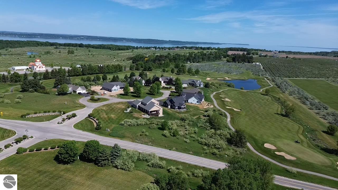 Williamsburg, Michigan, 49690, United States, 5 Bedrooms Bedrooms, ,4 BathroomsBathrooms,Residential,Active,2015233