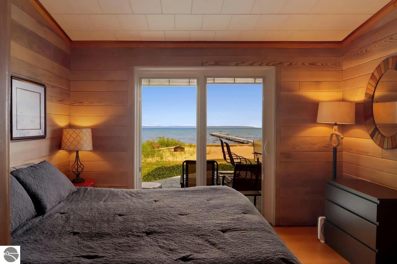 Traverse City, Michigan, 49686, United States, ,4 BathroomsBathrooms,Residential,Active,1769865