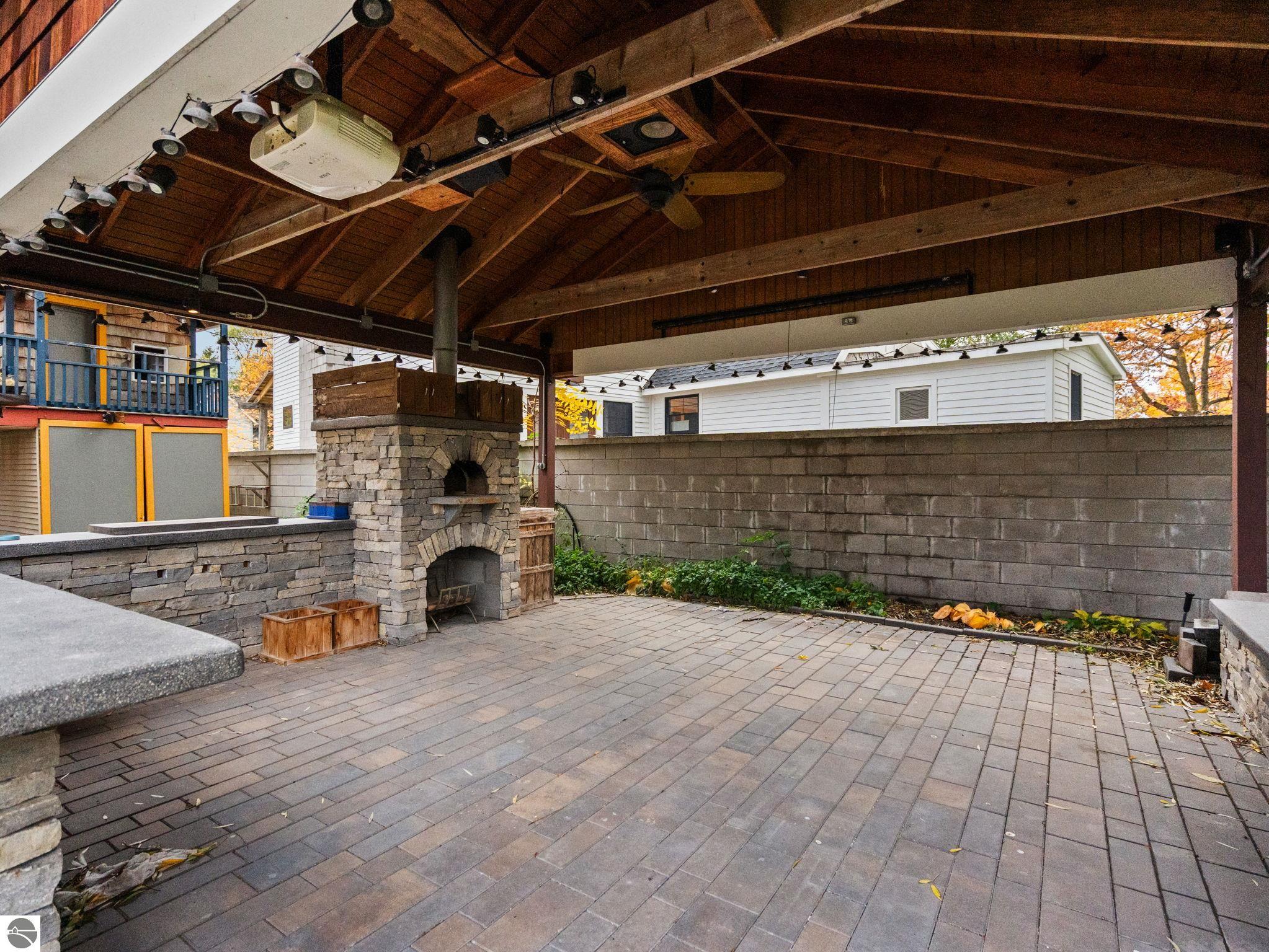 Traverse City, Michigan, 49686, United States, 4 Bedrooms Bedrooms, ,4 BathroomsBathrooms,Residential,Active,1990613