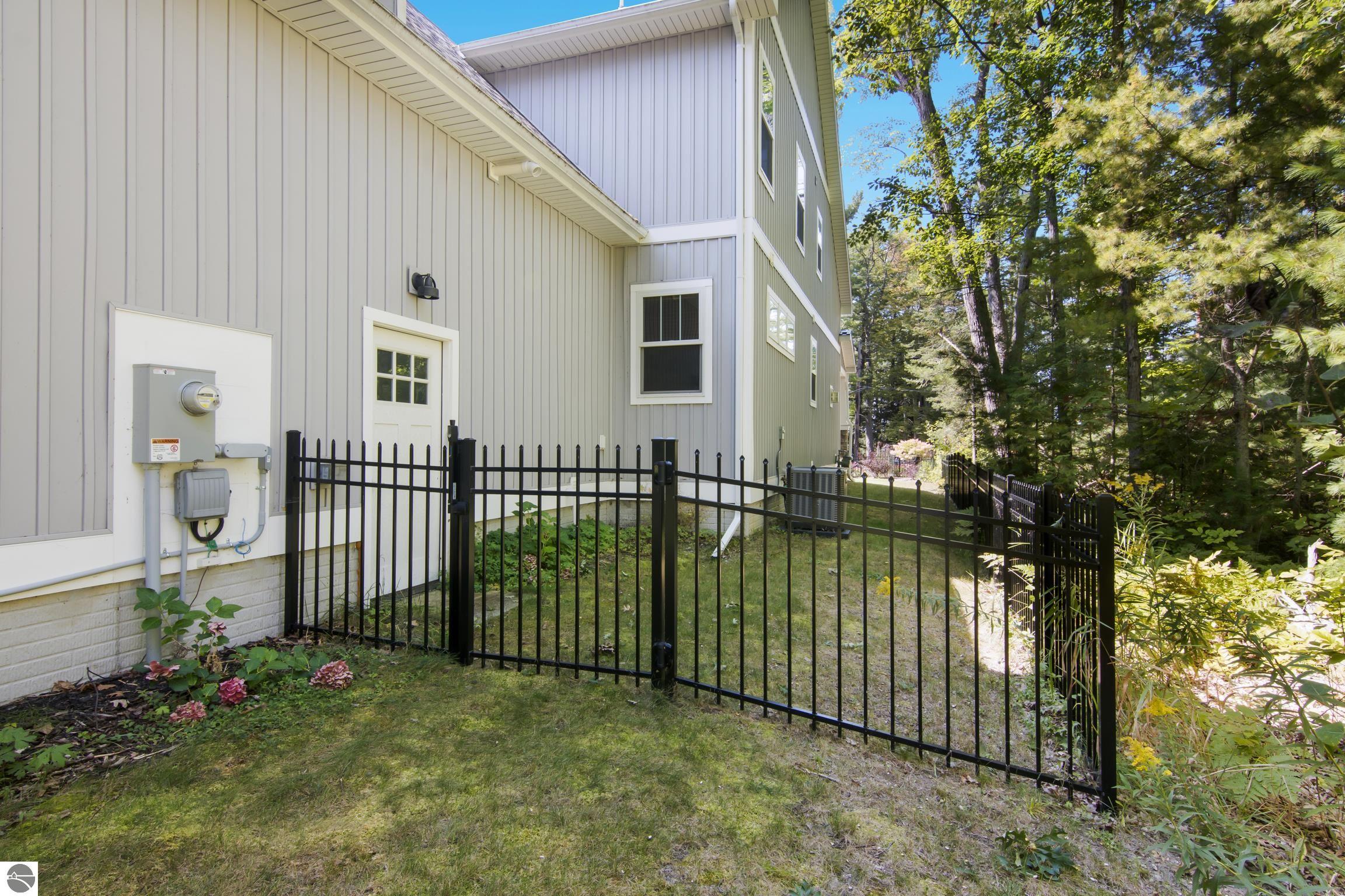 Williamsburg, Michigan, 49690, United States, 4 Bedrooms Bedrooms, ,5 BathroomsBathrooms,Residential,Active,1944035