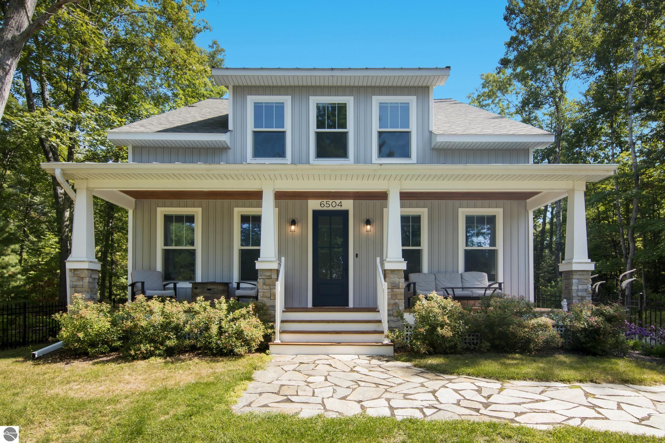 Williamsburg, Michigan, 49690, United States, 4 Bedrooms Bedrooms, ,5 BathroomsBathrooms,Residential,Active,1944035