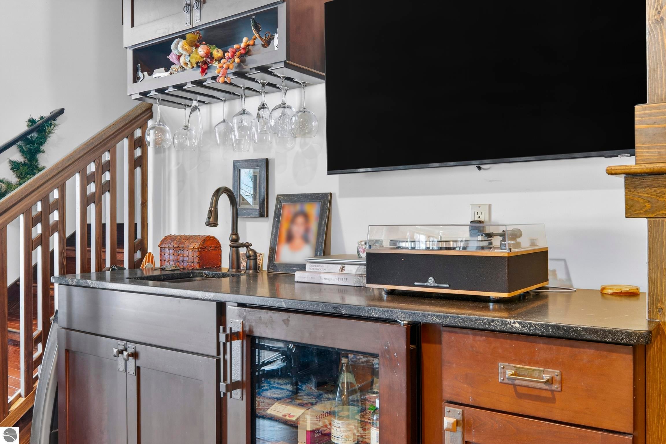 Kewadin, Michigan, 49648, United States, 4 Bedrooms Bedrooms, ,3 BathroomsBathrooms,Residential,Active,2006931