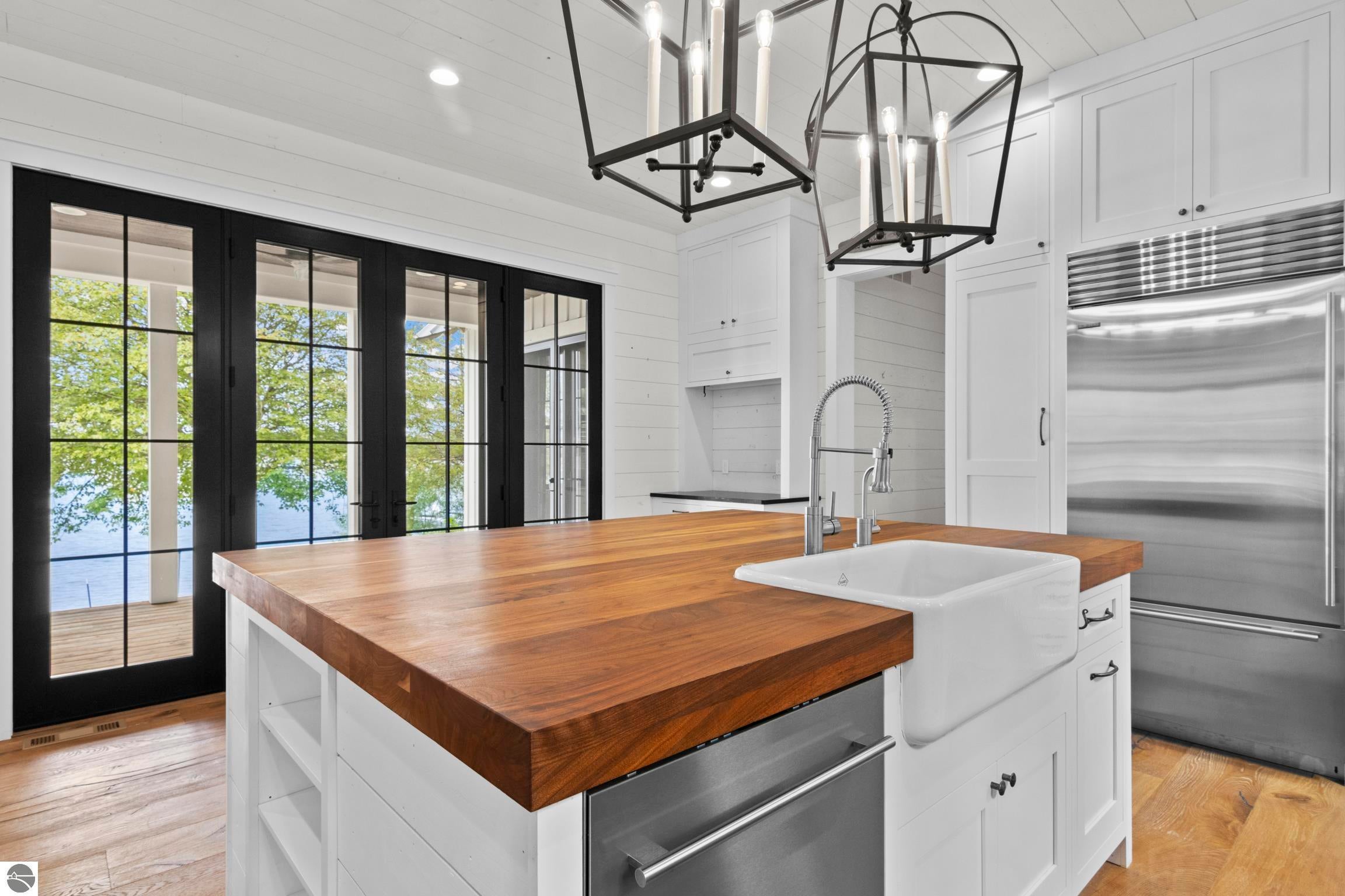 Central Lake, Michigan, 49622, United States, 3 Bedrooms Bedrooms, ,4 BathroomsBathrooms,Residential,Active,1871658