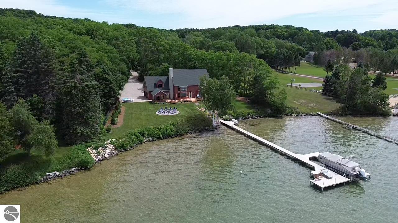 Alden, Michigan, 49612, United States, 4 Bedrooms Bedrooms, ,4 BathroomsBathrooms,Residential,Active,1876862