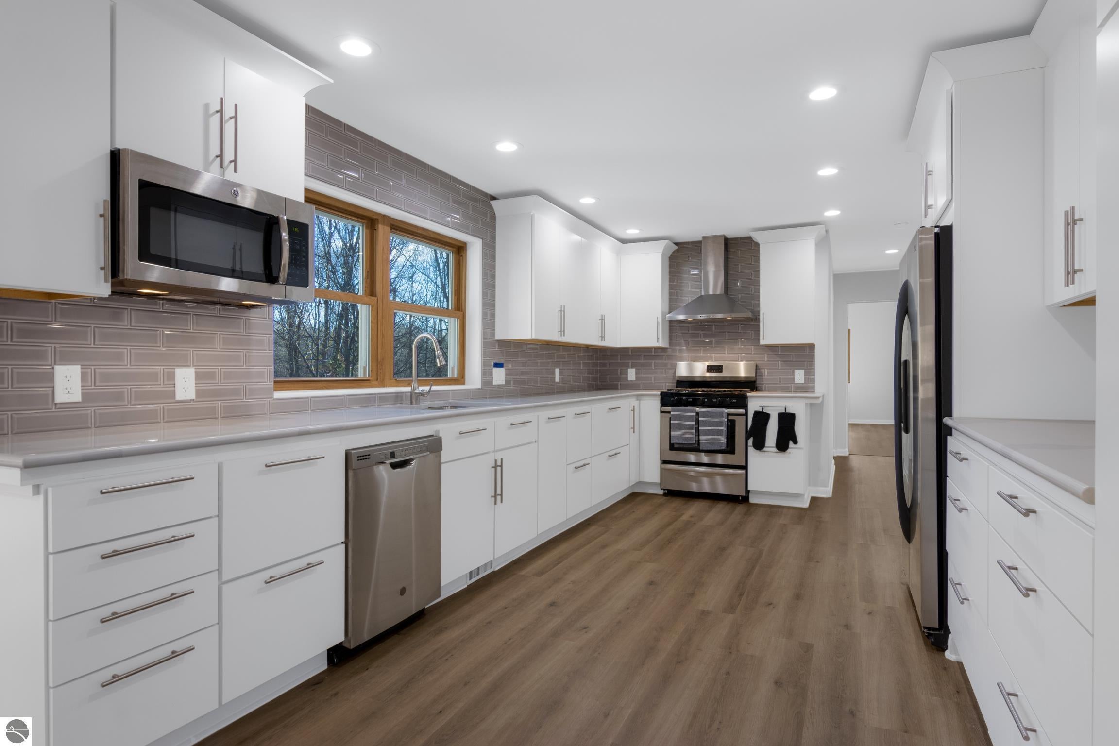 Kalkaska, Michigan, 49646, United States, 4 Bedrooms Bedrooms, ,5 BathroomsBathrooms,Residential,Active,1992305