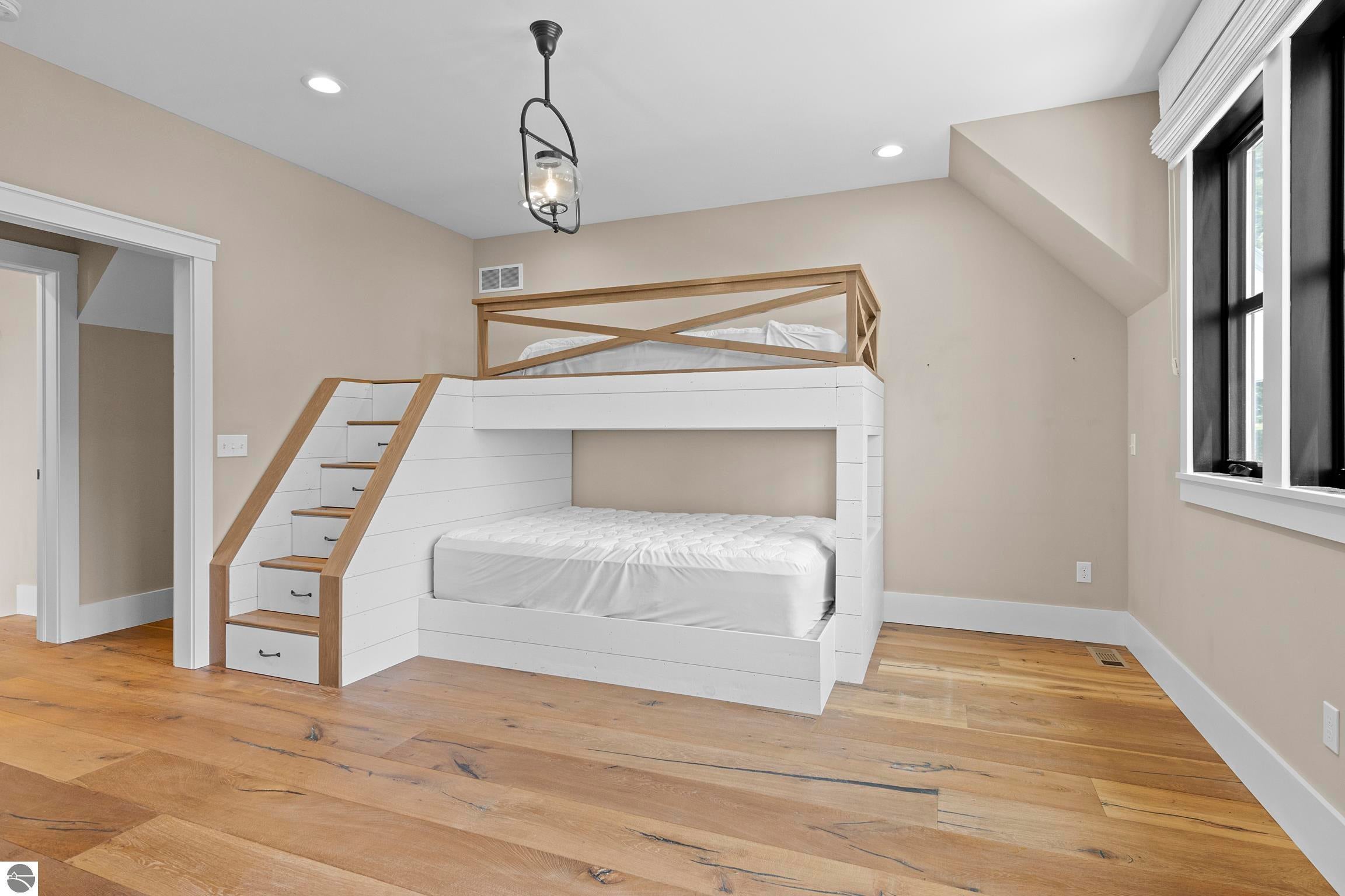 Central Lake, Michigan, 49622, United States, 3 Bedrooms Bedrooms, ,4 BathroomsBathrooms,Residential,Active,1871658