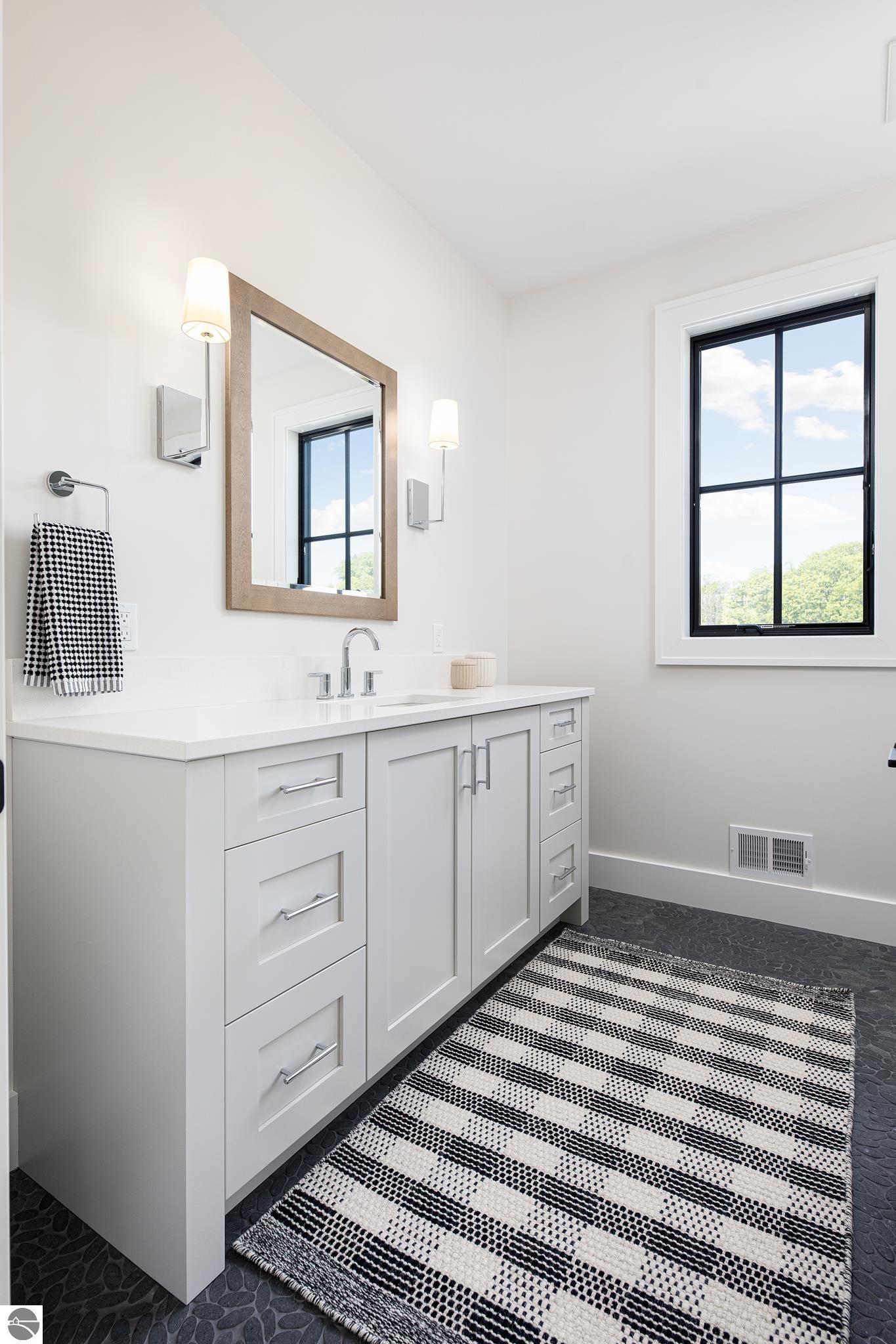 Traverse City, Michigan, 49686, United States, 4 Bedrooms Bedrooms, ,5 BathroomsBathrooms,Residential,Active,1905364