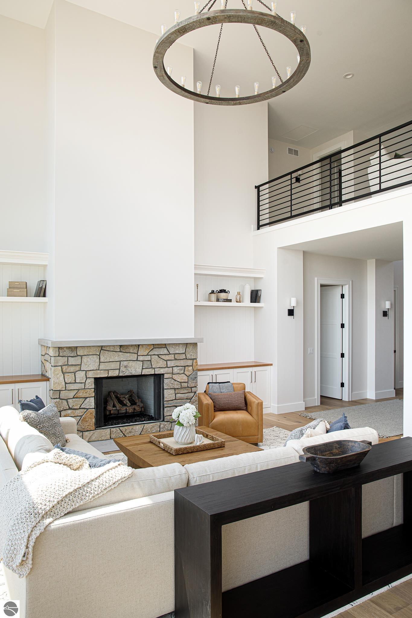 Traverse City, Michigan, 49686, United States, 4 Bedrooms Bedrooms, ,5 BathroomsBathrooms,Residential,Active,1905364