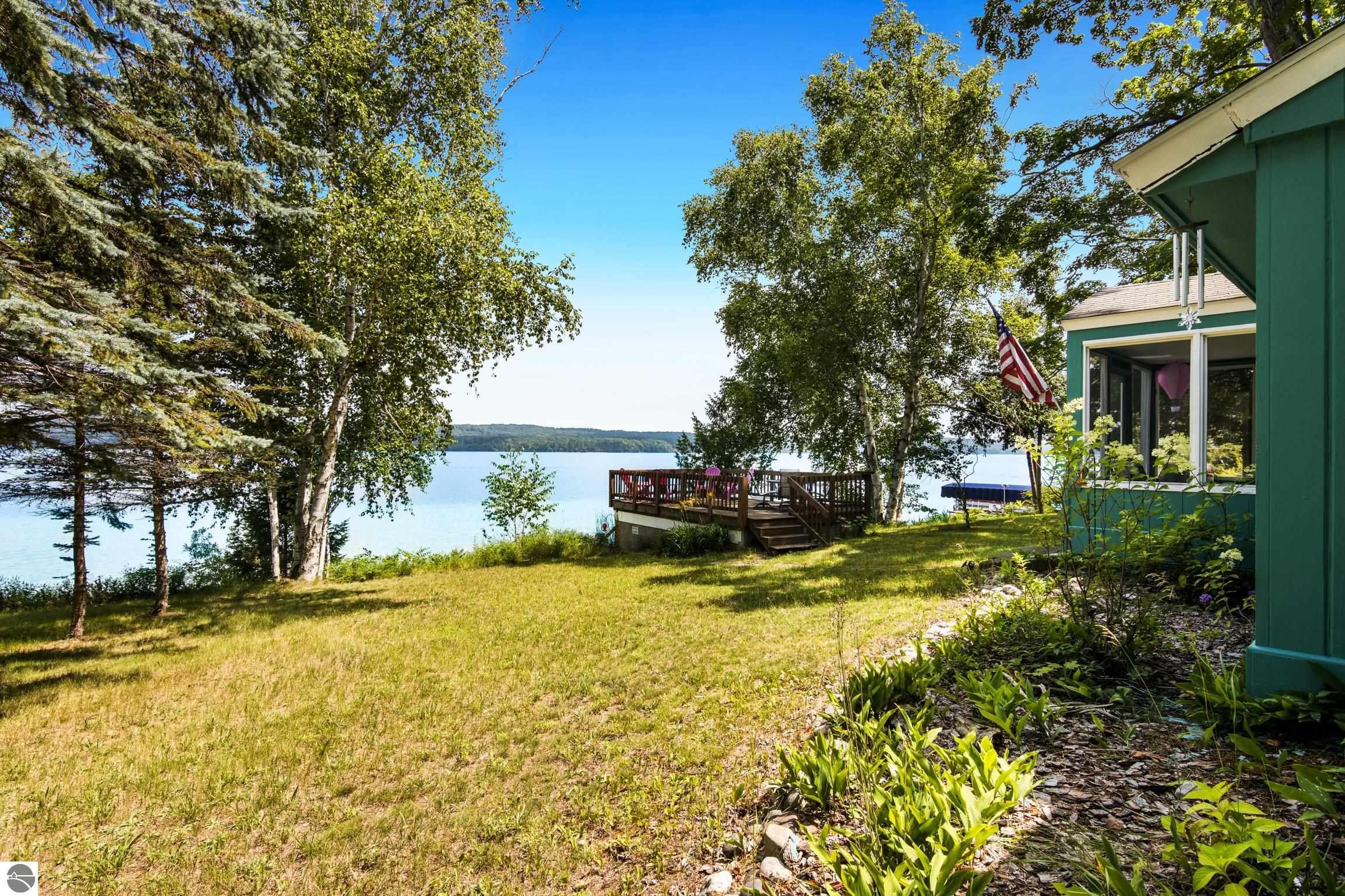 Kewadin, Michigan, 49648, United States, 4 Bedrooms Bedrooms, ,2 BathroomsBathrooms,Residential,Active,1904686