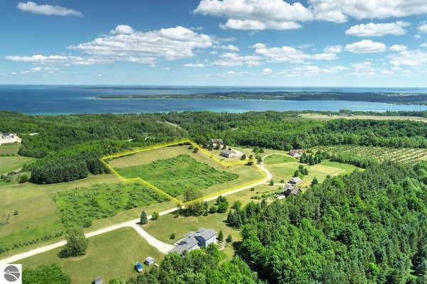 N MORNING VIEW LANE, SUTTONS BAY, MI 49682 - Image 1