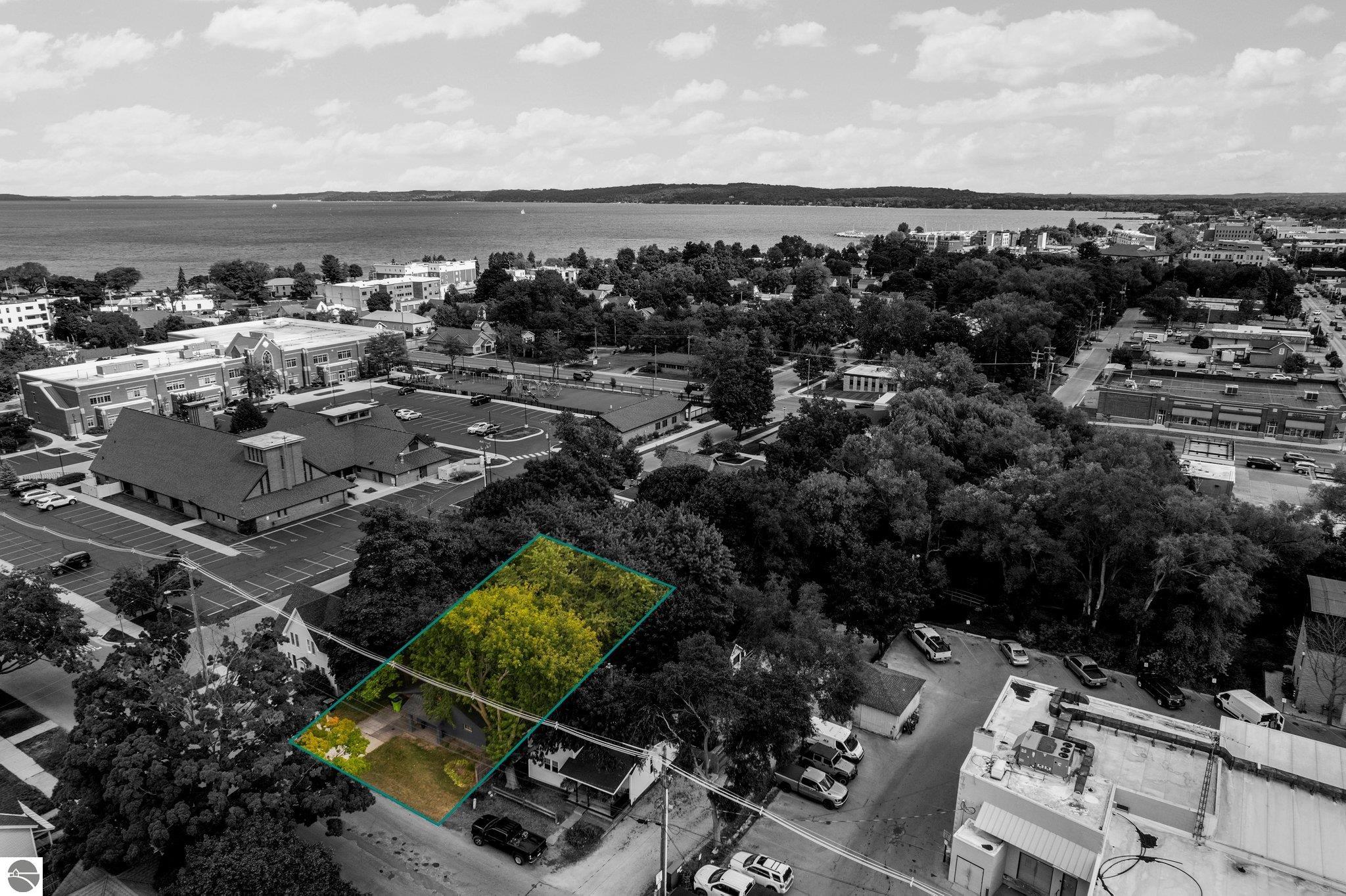 Traverse City, Michigan, 49684, United States, ,4 BathroomsBathrooms,Residential,Active,1770082