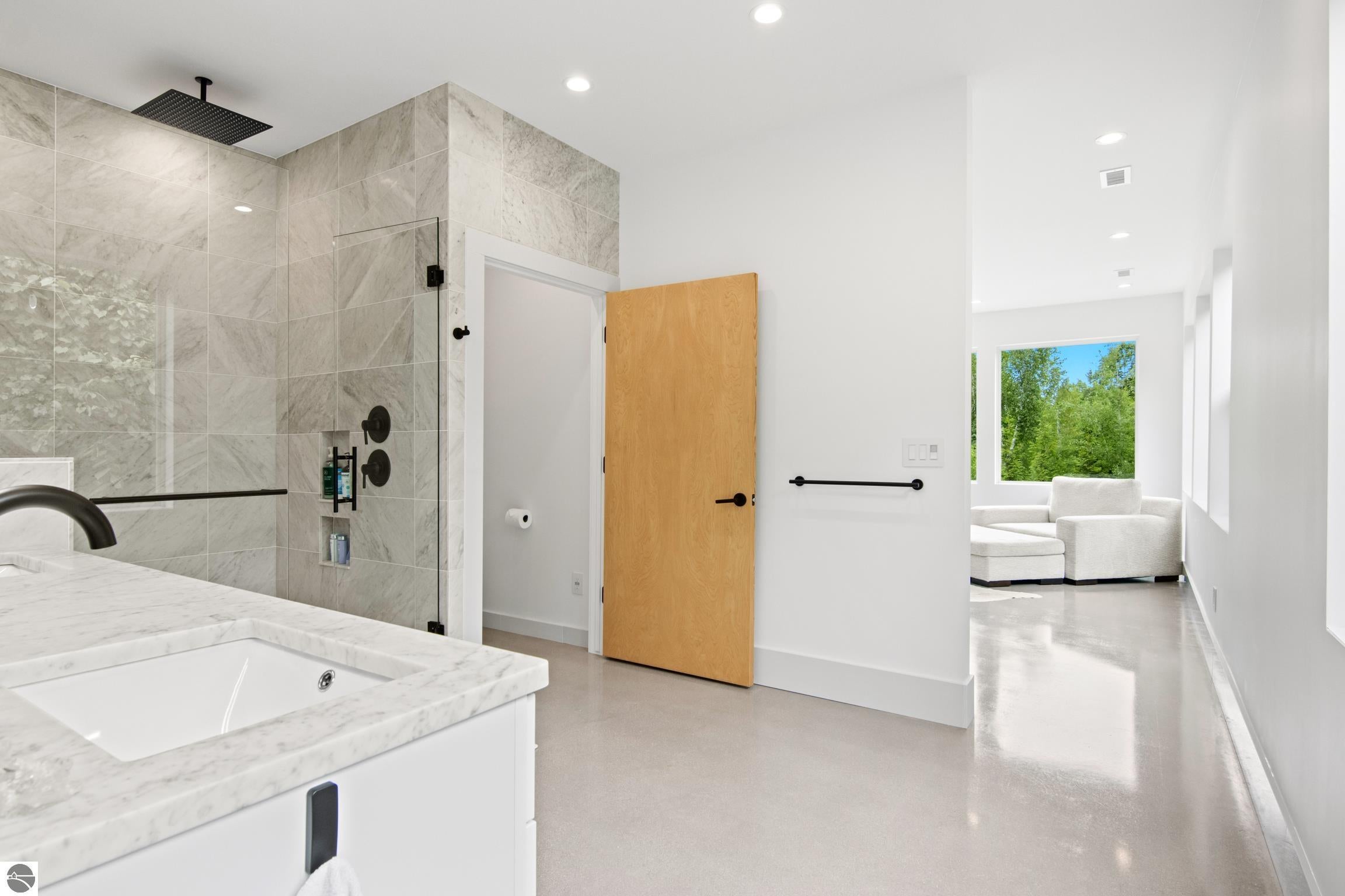 Williamsburg, Michigan, 49690, United States, 3 Bedrooms Bedrooms, ,3 BathroomsBathrooms,Residential,Active,1871591