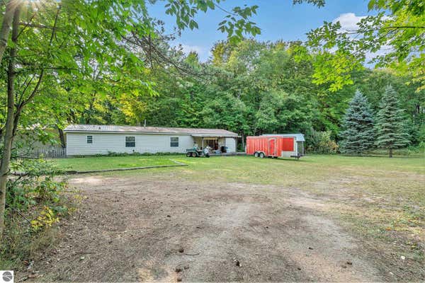 4348 S GRANDVIEW HWY, HARRIETTA, MI 49638 - Image 1