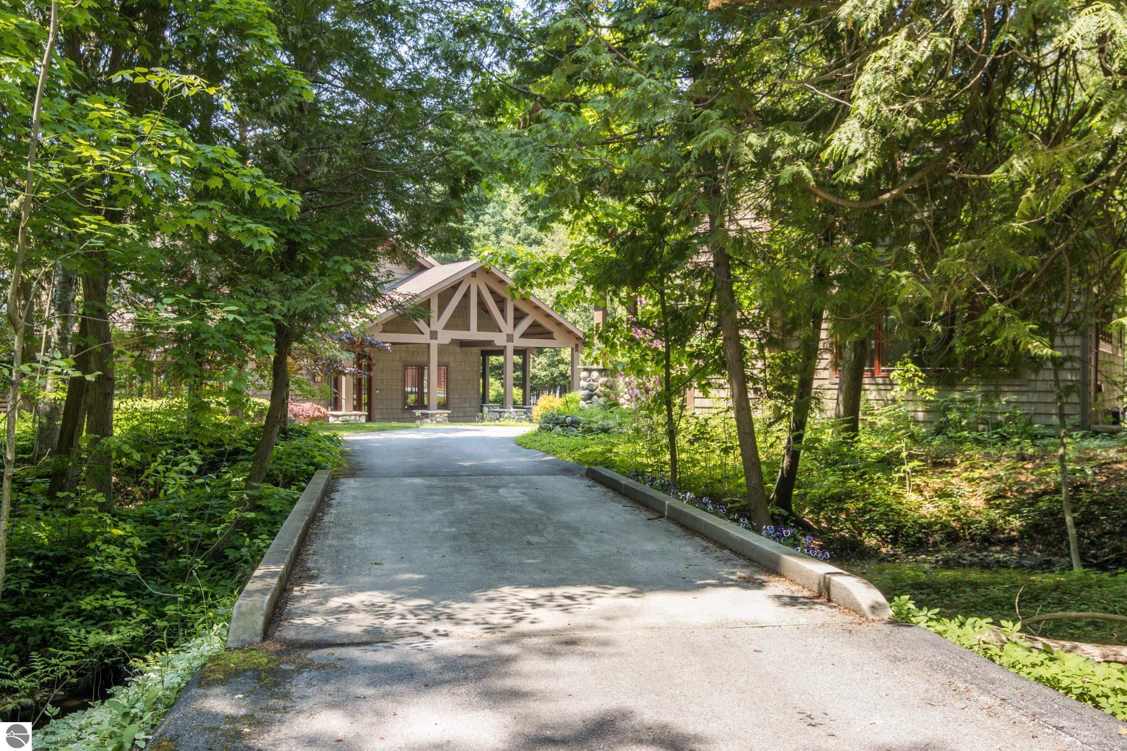 Central Lake, Michigan, 49622, United States, 4 Bedrooms Bedrooms, ,6 BathroomsBathrooms,Residential,Active,1843902