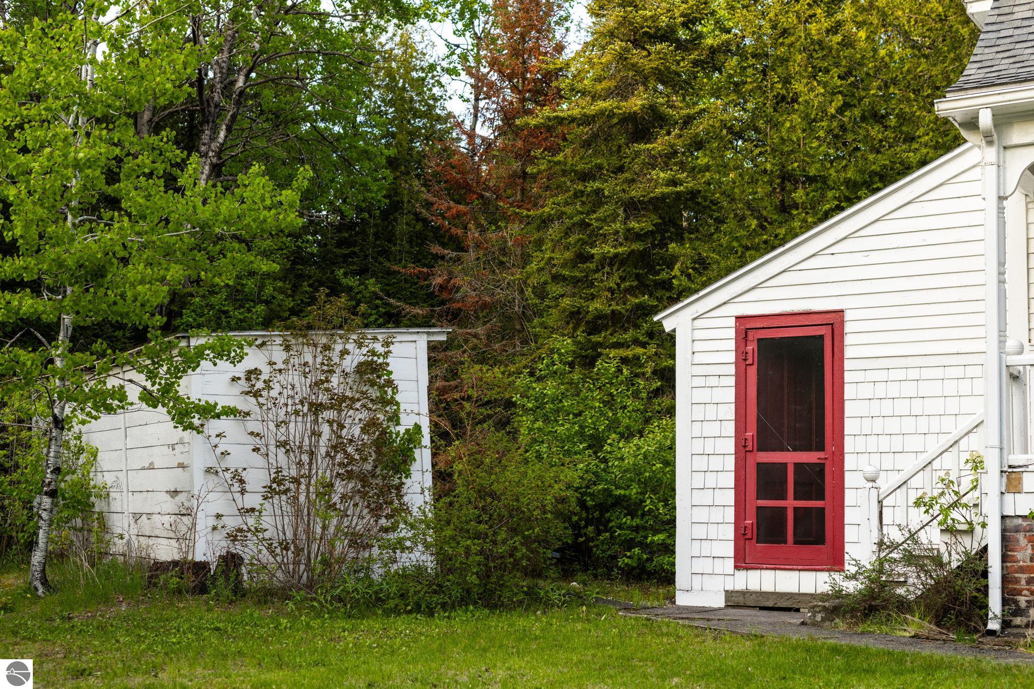 De Tour Village, Michigan, 49725, United States, 3 Bedrooms Bedrooms, ,1 BathroomBathrooms,Residential,Active,1863306