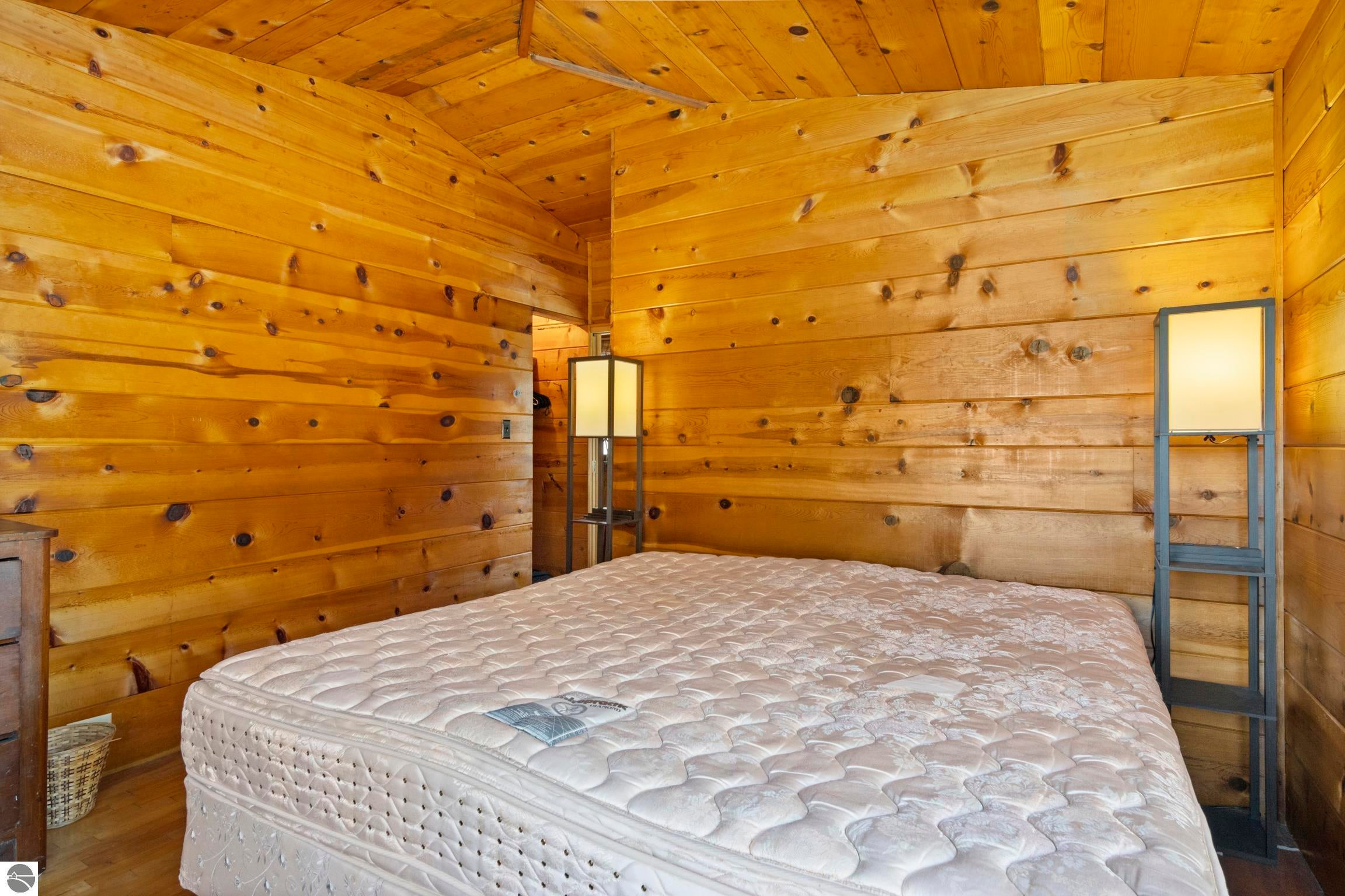 Rapid City, Michigan, 49676, United States, 4 Bedrooms Bedrooms, ,1 BathroomBathrooms,Residential,Active,1756383