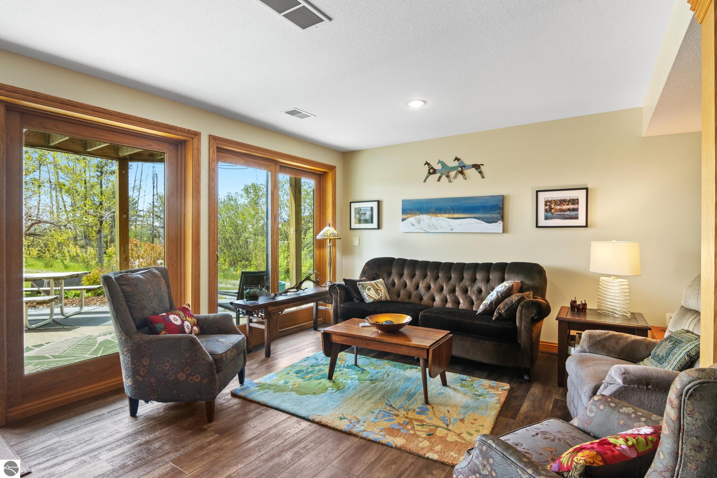 Williamsburg, Michigan, 49690, United States, ,4 BathroomsBathrooms,Residential,Active,1831821