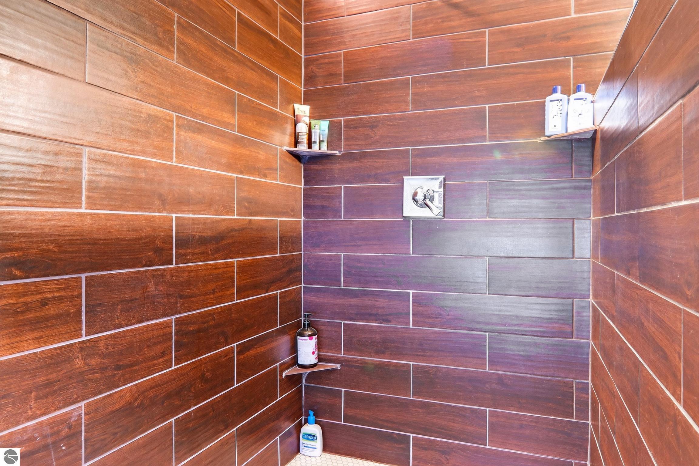 Kewadin, Michigan, 49648, United States, 4 Bedrooms Bedrooms, ,3 BathroomsBathrooms,Residential,Active,2006931