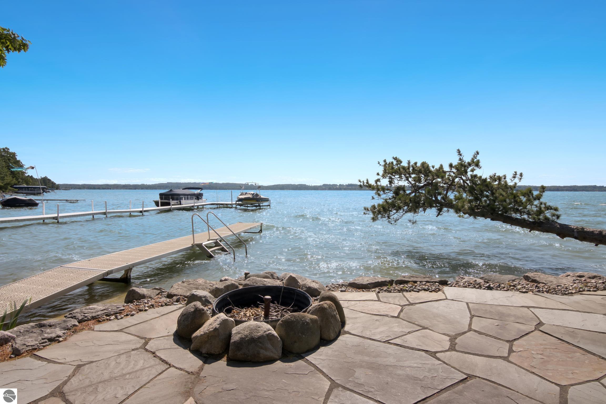 Williamsburg, Michigan, 49690, United States, 3 Bedrooms Bedrooms, ,3 BathroomsBathrooms,Residential,Active,1900200