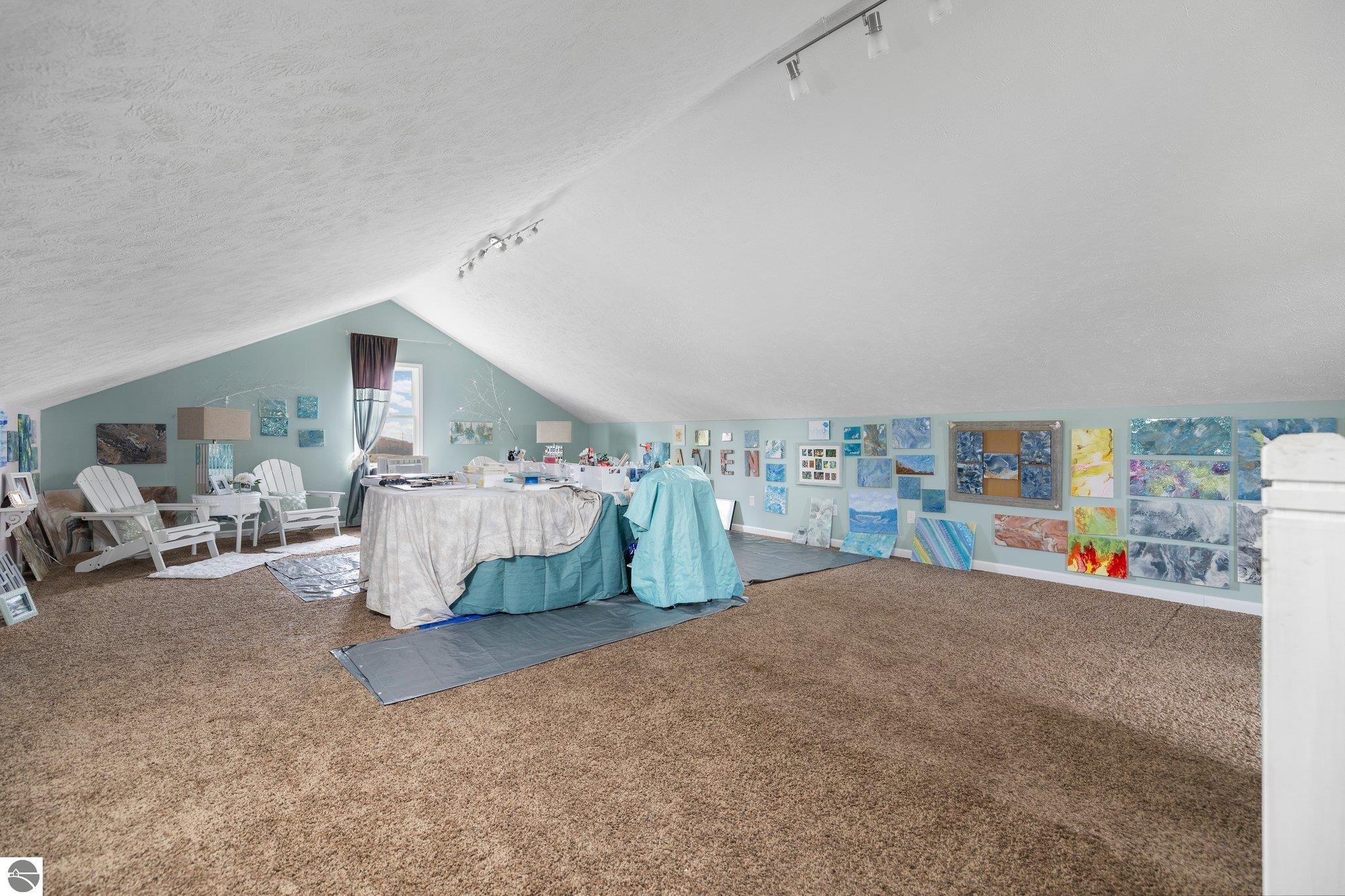 Traverse City, Michigan, 49684, United States, ,5 BathroomsBathrooms,Residential,Active,1831839