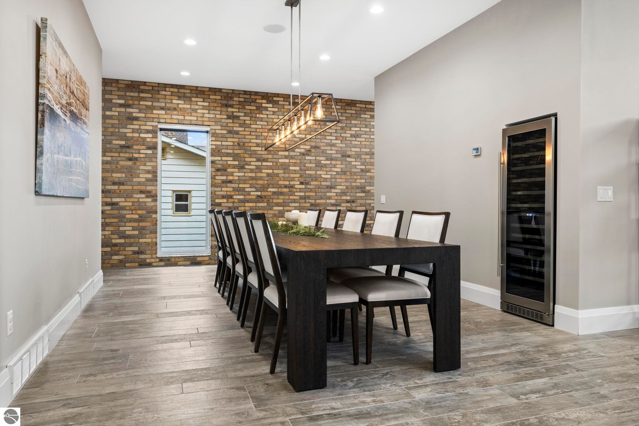 Traverse City, Michigan, 49684, United States, 8 Bedrooms Bedrooms, ,12 BathroomsBathrooms,Residential,Active,2044588