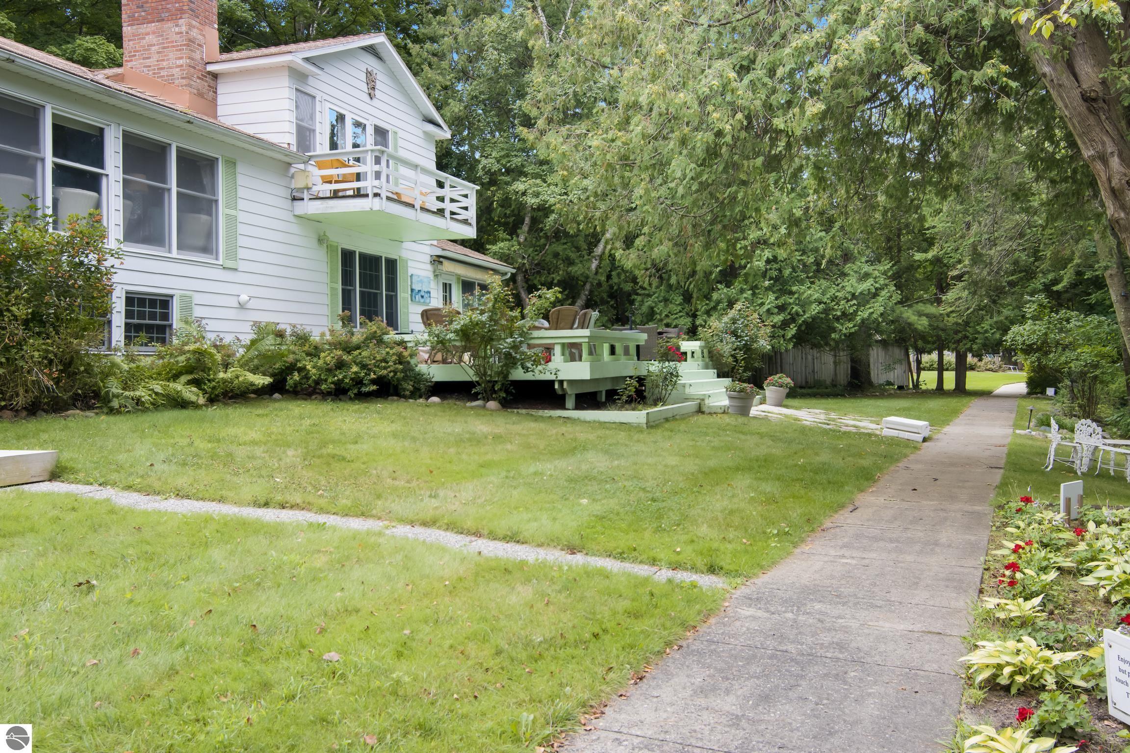 Bellaire, Michigan, 49615, United States, 7 Bedrooms Bedrooms, ,5 BathroomsBathrooms,Residential,Active,1920264