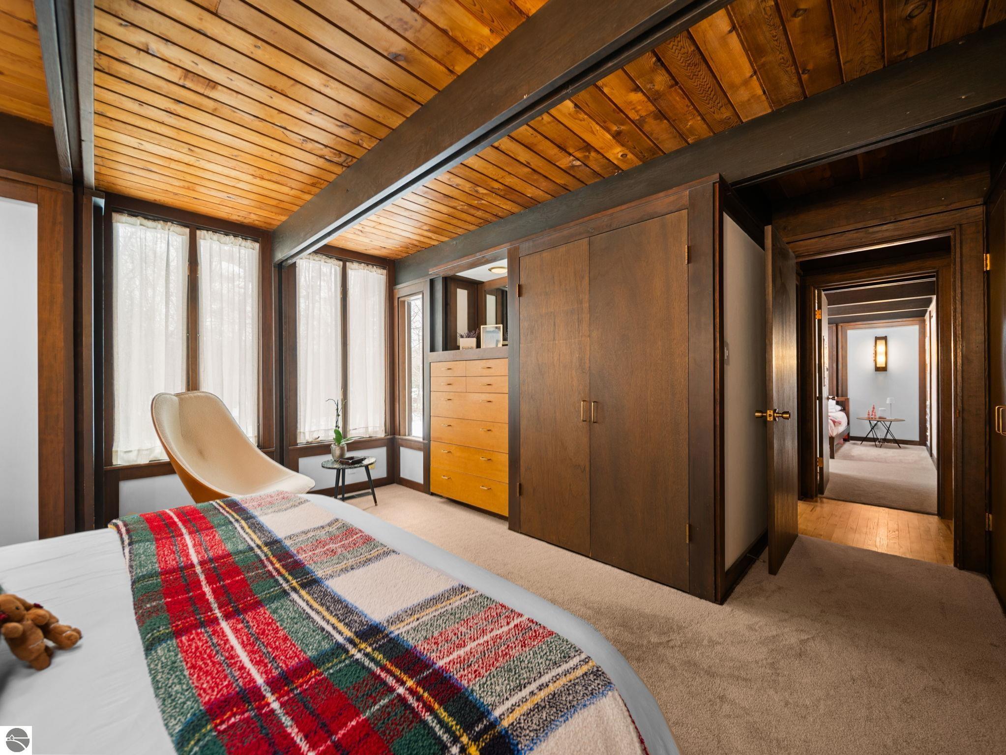 Traverse City, Michigan, 49686, United States, 3 Bedrooms Bedrooms, ,2 BathroomsBathrooms,Residential,Contingent,2007042