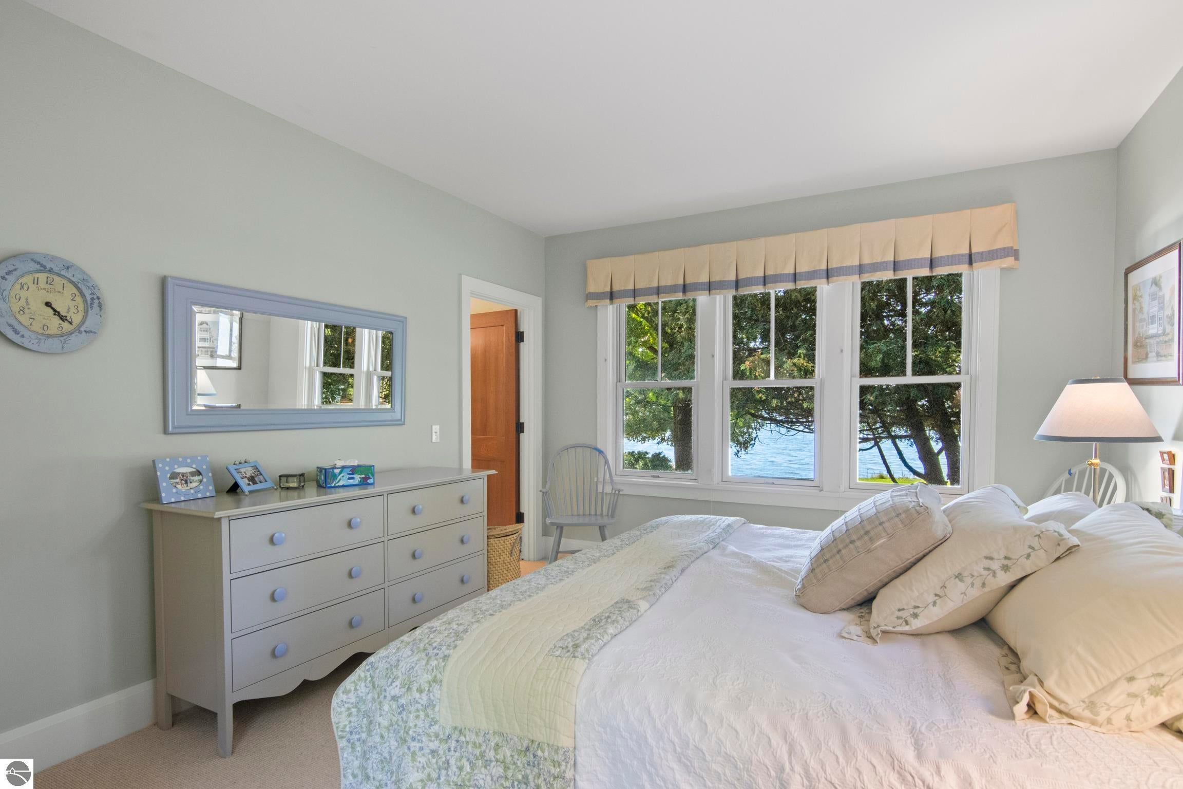 Rapid City, Michigan, 49676, United States, 5 Bedrooms Bedrooms, ,5 BathroomsBathrooms,Residential,Active,1945320