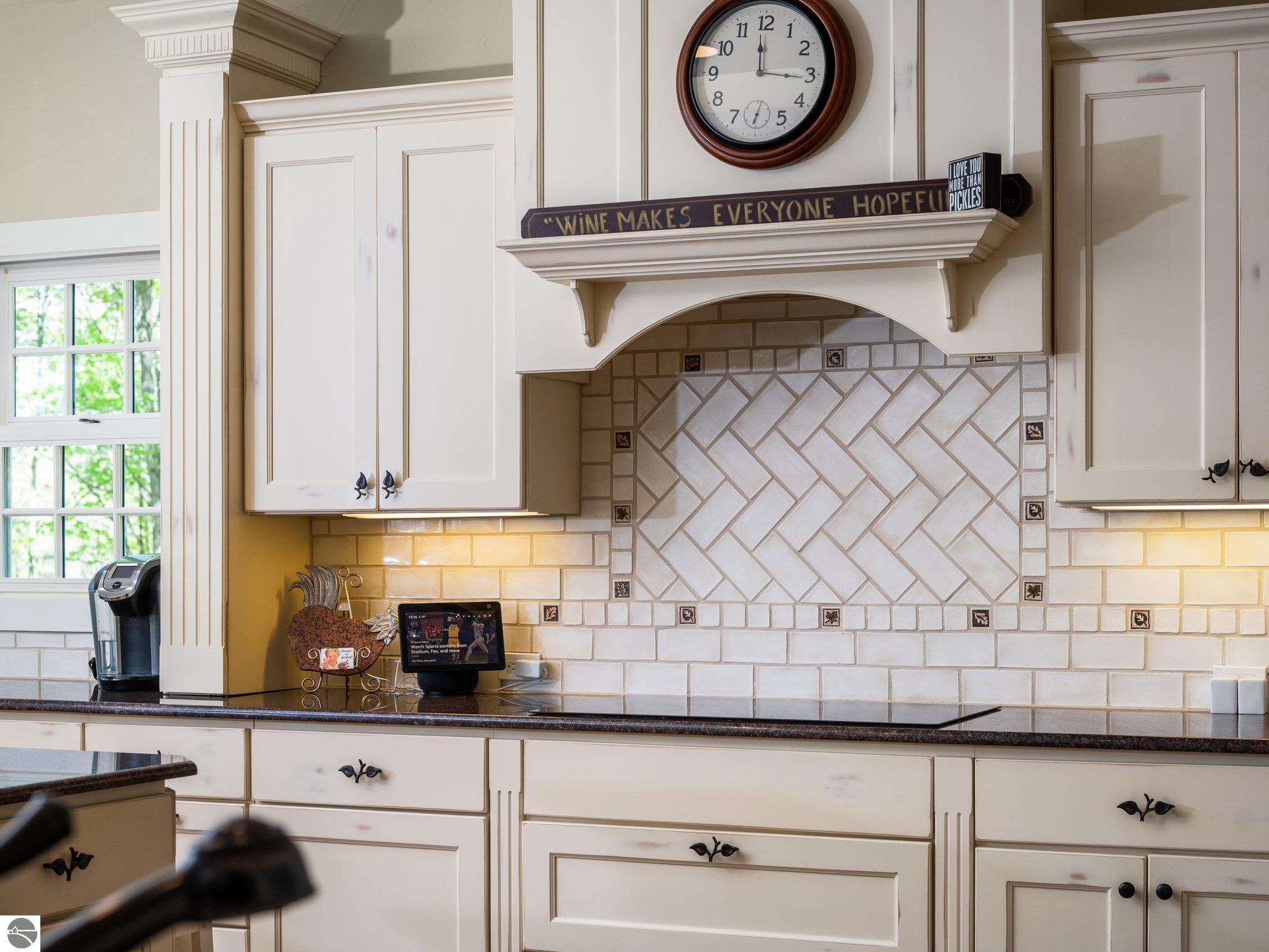 Thompsonville, Michigan, 49683, United States, 5 Bedrooms Bedrooms, ,6 BathroomsBathrooms,Residential,Active,1820794