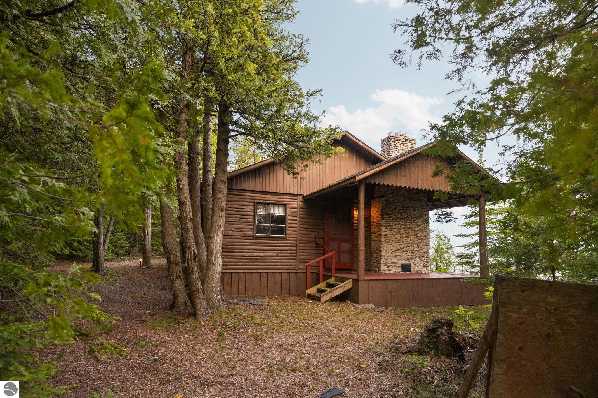 De Tour Village, Michigan, 49725, United States, 3 Bedrooms Bedrooms, ,1 BathroomBathrooms,Residential,Active,1863306