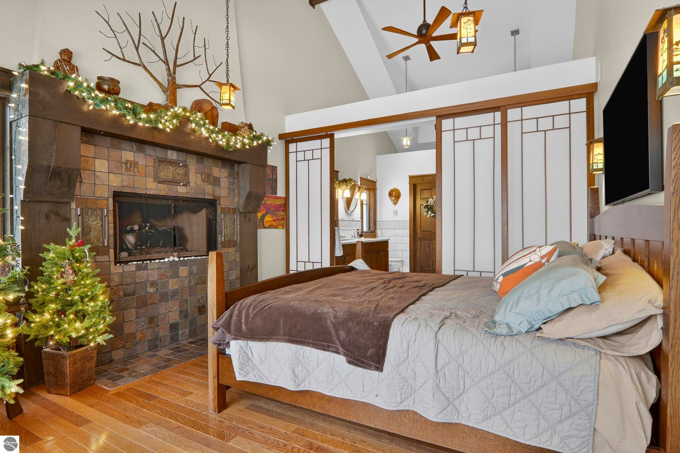 Kewadin, Michigan, 49648, United States, 4 Bedrooms Bedrooms, ,3 BathroomsBathrooms,Residential,Active,2006931