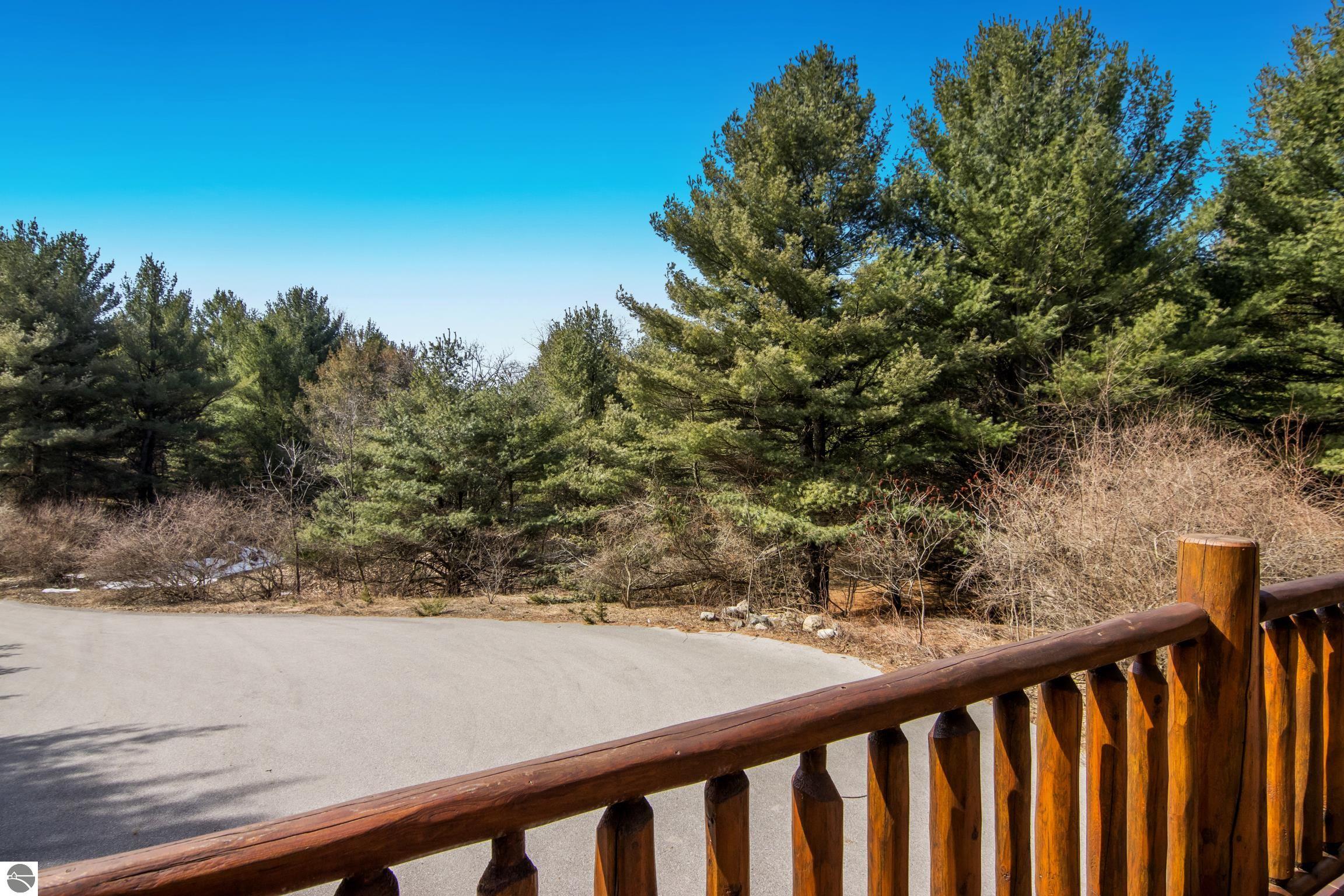 Alden, Michigan, 49612, United States, 3 Bedrooms Bedrooms, ,3 BathroomsBathrooms,Residential,Active,1761651